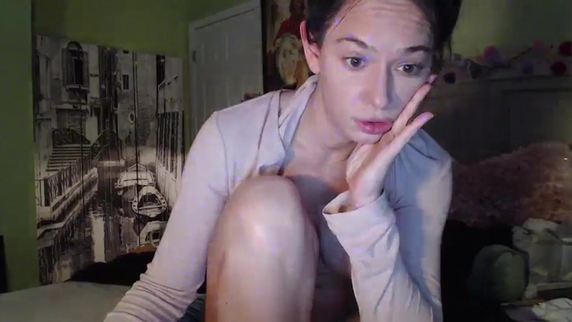 Gallery image thumbnail from GardenGirl's myfreecams stream on, 08/25/2024, 09:22 image 9 of 20