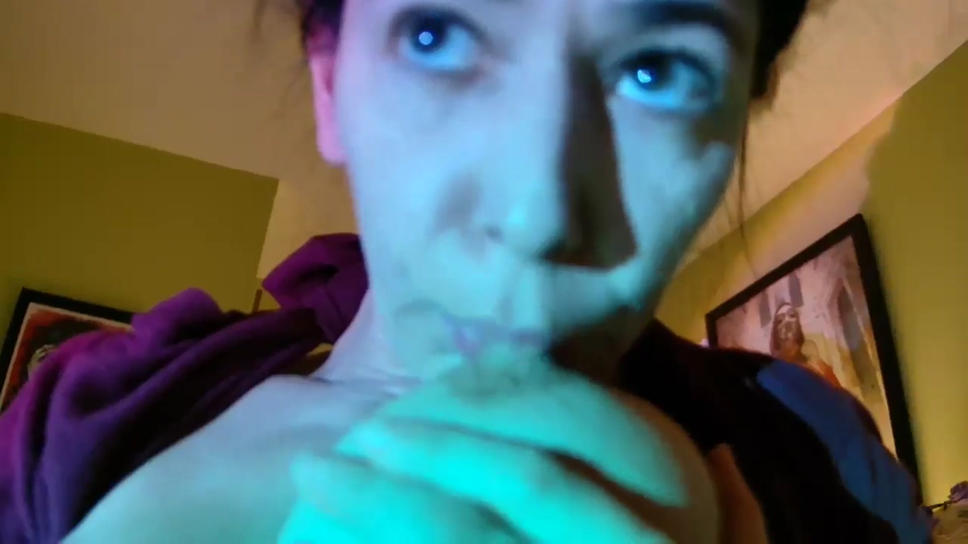 Gallery image thumbnail from GardenGirl's myfreecams stream on, 04/05/2025, 05:50 image 18 of 20
