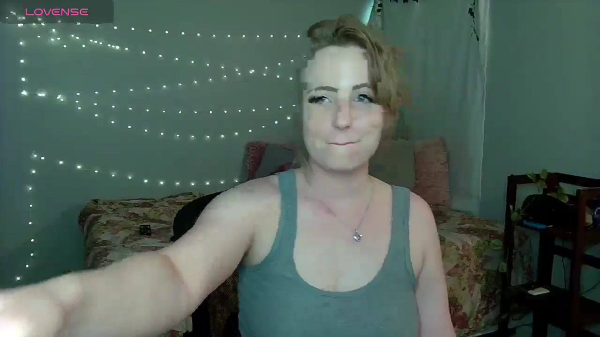 Gallery image thumbnail from Gardengirl69's myfreecams stream on, 06/03/2024, 18:02 image 13 of 20