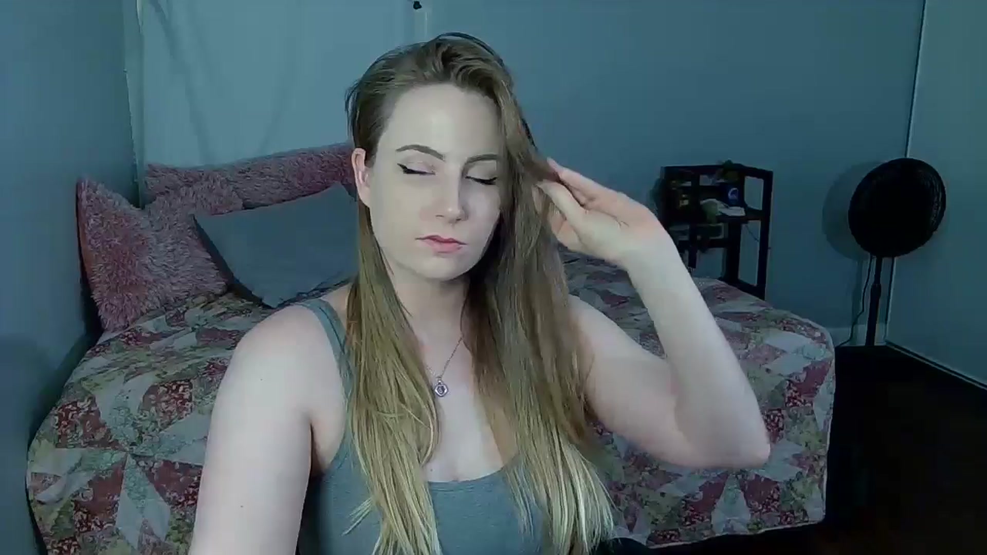 Gallery image thumbnail from Gardengirl69's myfreecams stream on, 07/03/2024, 20:35 image 14 of 20