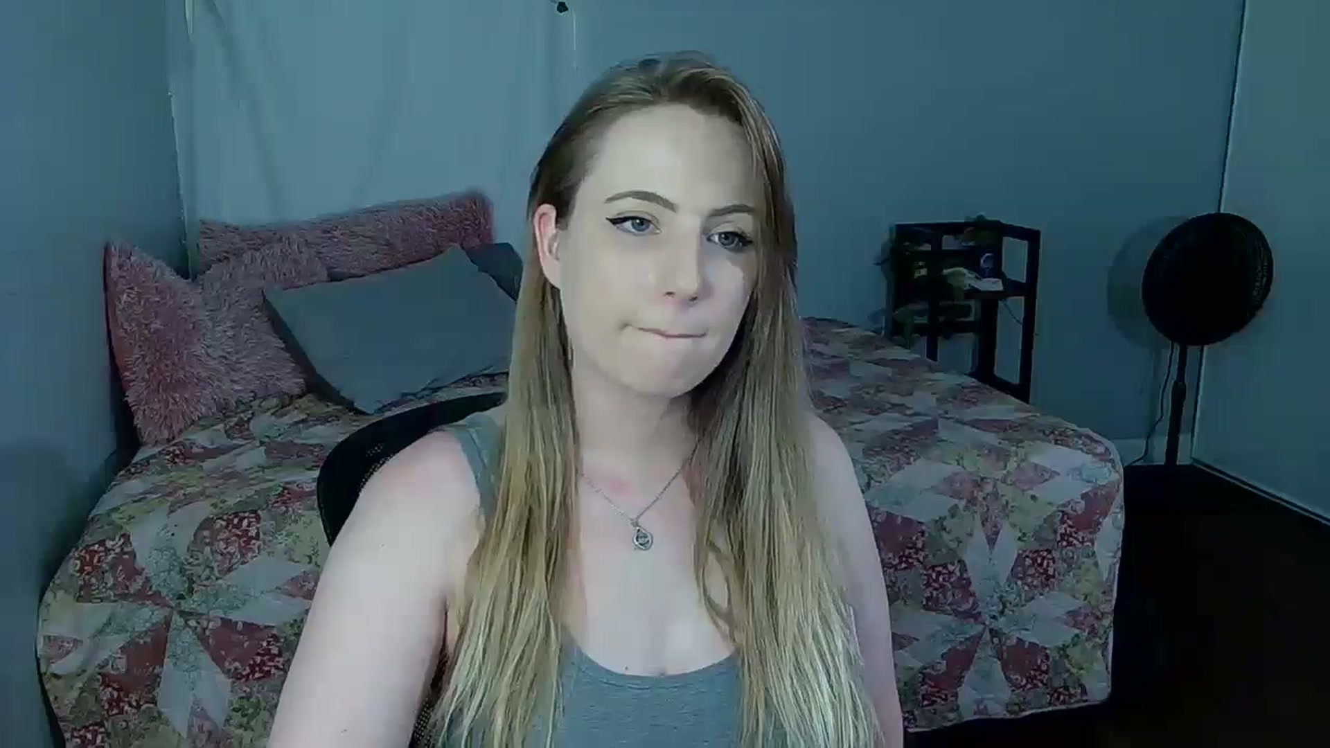 Gallery image thumbnail from Gardengirl69's myfreecams stream on, 07/03/2024, 20:35 image 2 of 20