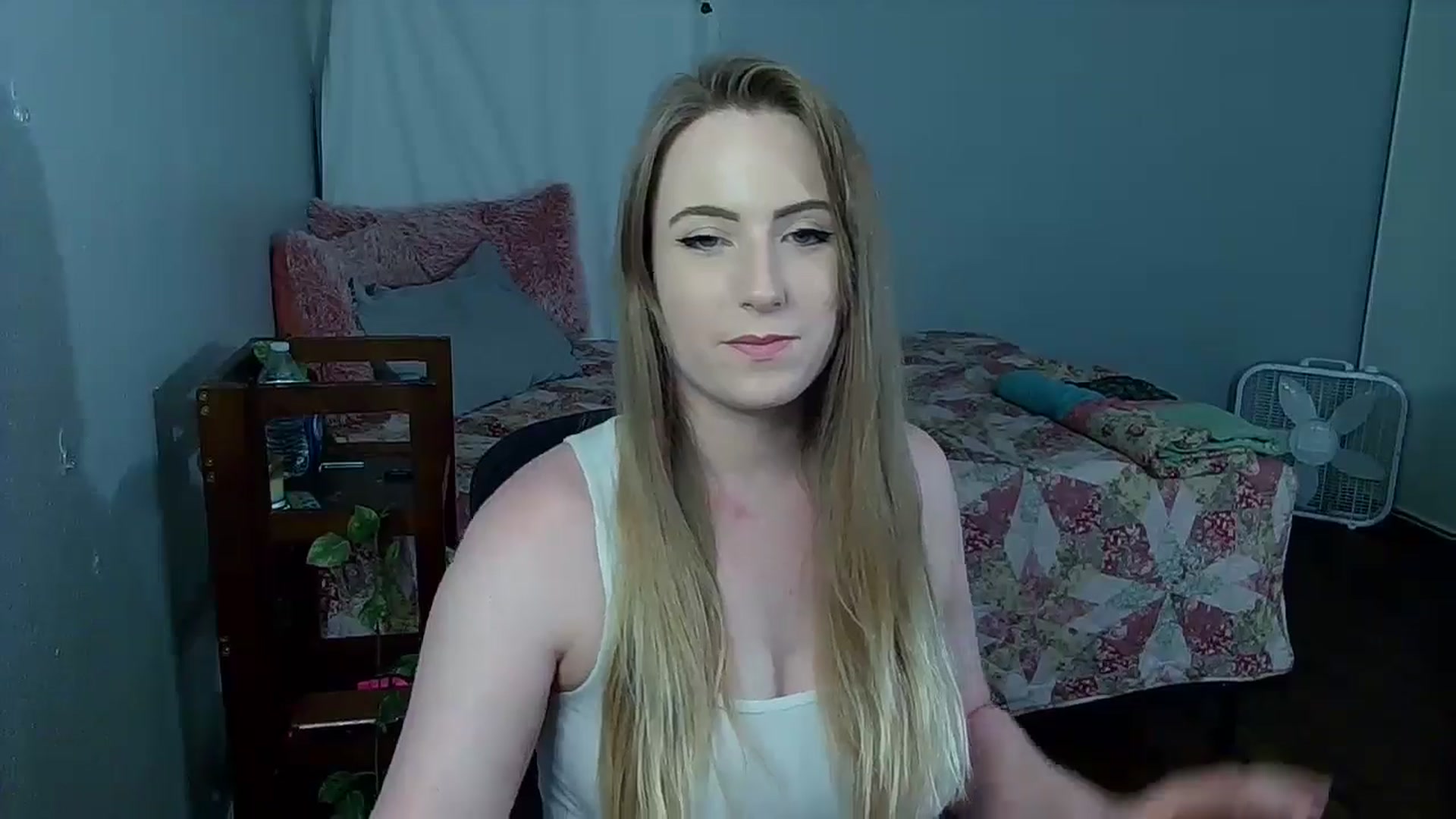 Gallery image thumbnail from Gardengirl69's myfreecams stream on, 07/07/2024, 20:12 image 18 of 20
