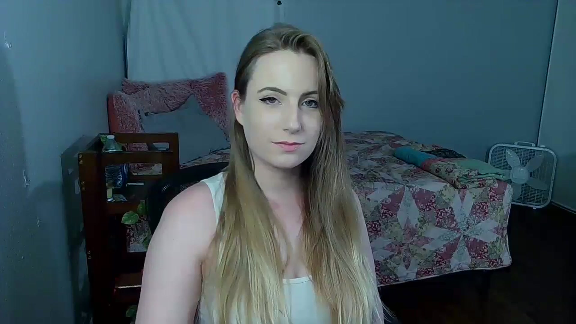 Gallery image thumbnail from Gardengirl69's myfreecams stream on, 07/07/2024, 20:12 image 13 of 20