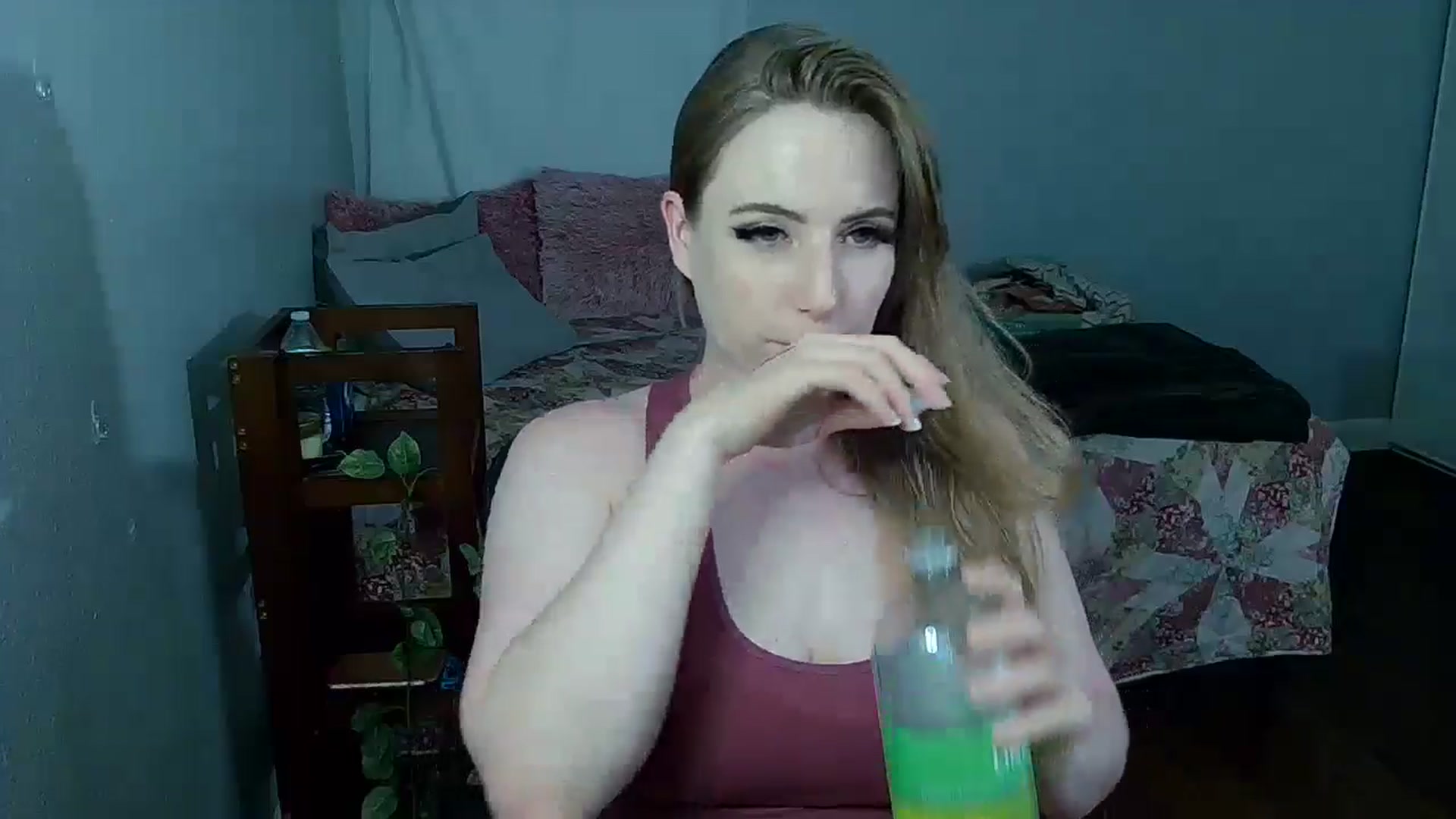 Gallery image thumbnail from Gardengirl69's myfreecams stream on, 07/08/2024, 22:14 image 15 of 20