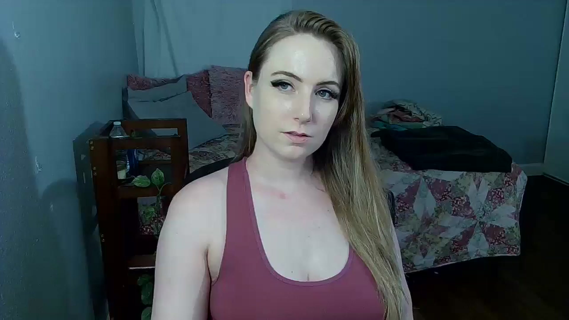 Gallery image thumbnail from Gardengirl69's myfreecams stream on, 07/08/2024, 22:14 image 9 of 20