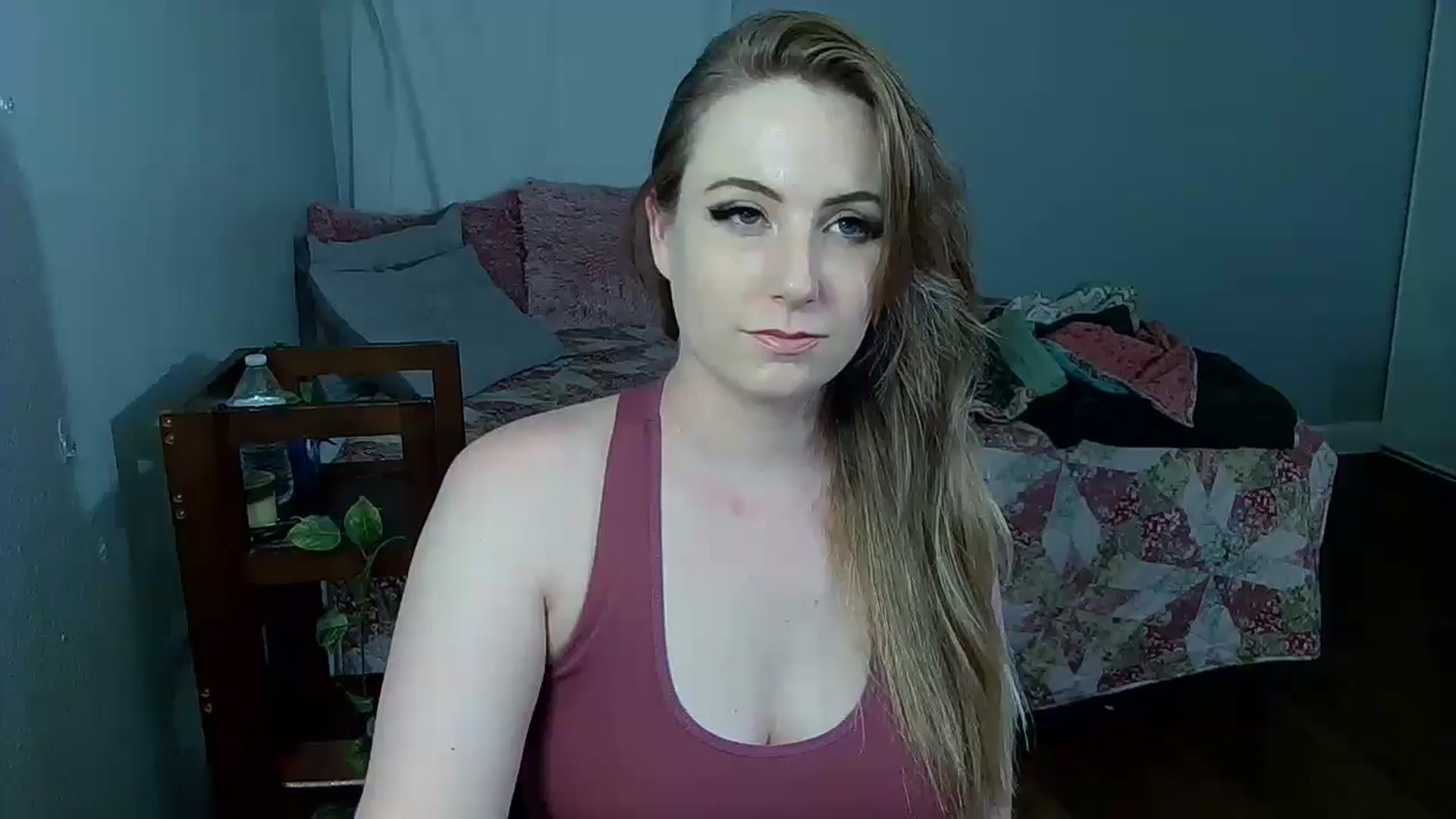Gallery image thumbnail from Gardengirl69's myfreecams stream on, 07/08/2024, 22:51 image 10 of 20