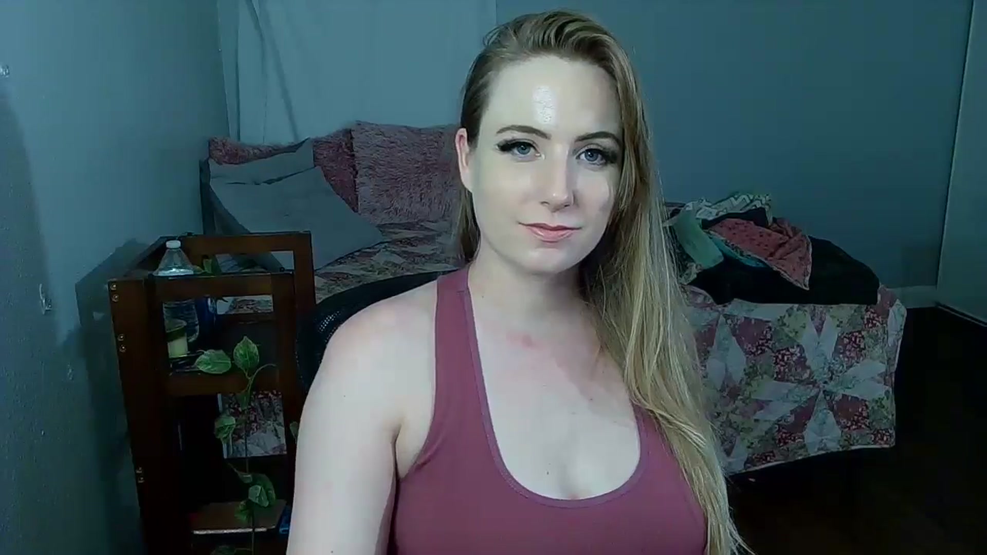 Gallery image thumbnail from Gardengirl69's myfreecams stream on, 07/08/2024, 22:51 image 16 of 20
