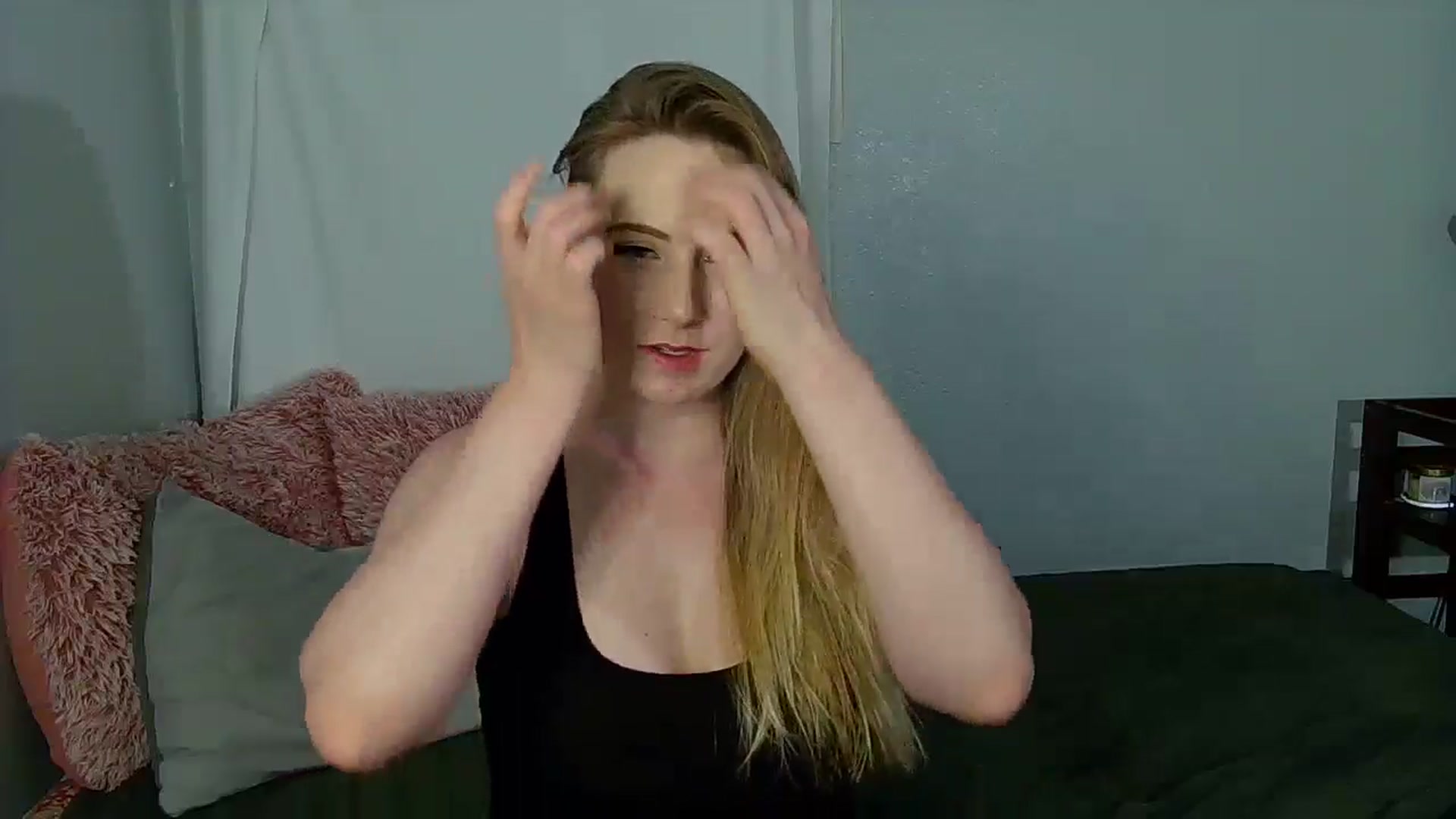 Gallery image thumbnail from Gardengirl69's myfreecams stream on, 07/21/2024, 21:13 image 10 of 20