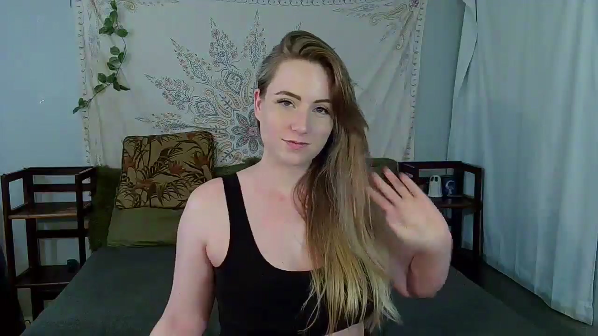 Gallery image thumbnail from Gardengirl69's myfreecams stream on, 08/30/2024, 02:20 image 11 of 20