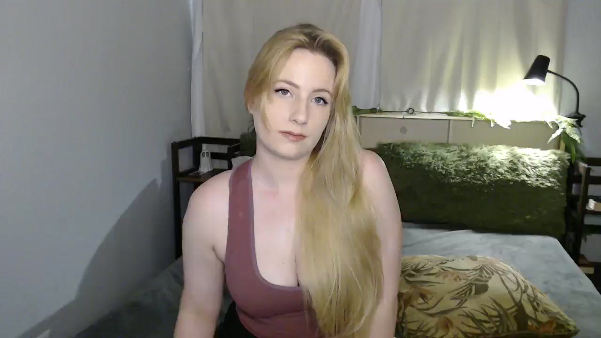 Gallery image thumbnail from Gardengirl69's myfreecams stream on, 06/16/2025, 20:21 image 9 of 20