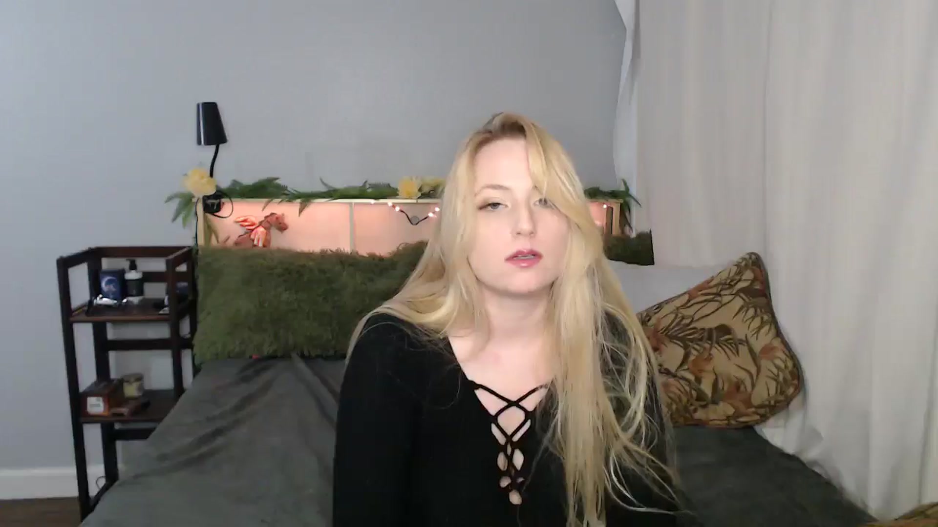 Gallery image thumbnail from Gardengirl69's myfreecams stream on, 01/06/2026, 03:59 image 3 of 20