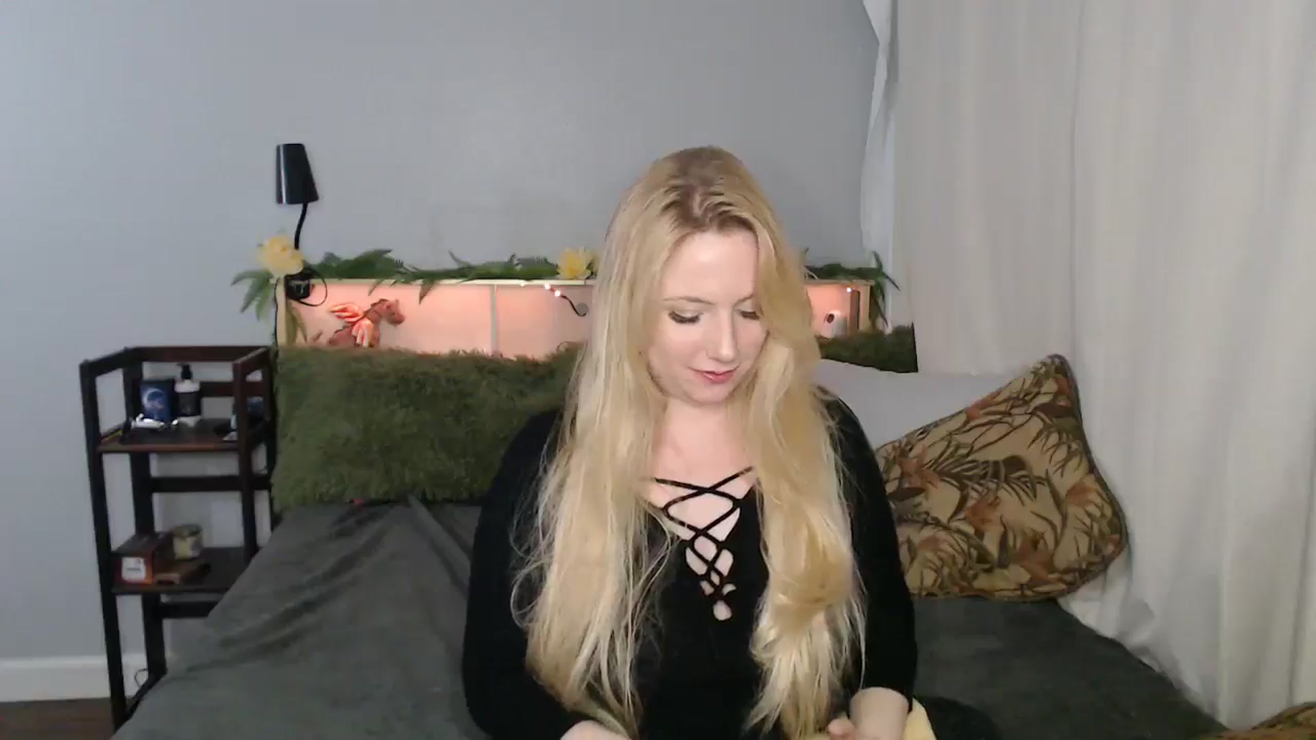 Gallery image thumbnail from Gardengirl69's myfreecams stream on, 01/06/2026, 03:59 image 19 of 20