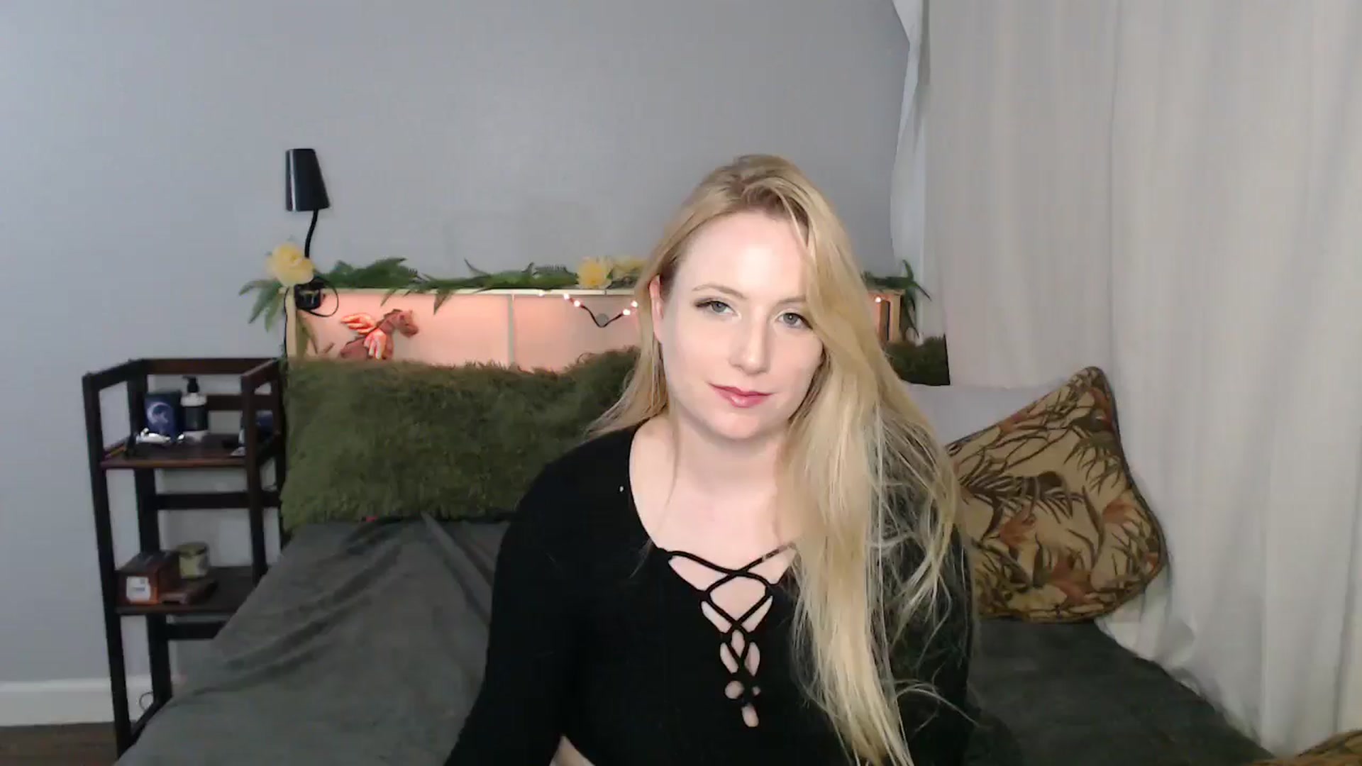 Gallery image thumbnail from Gardengirl69's myfreecams stream on, 01/06/2026, 03:59 image 5 of 20
