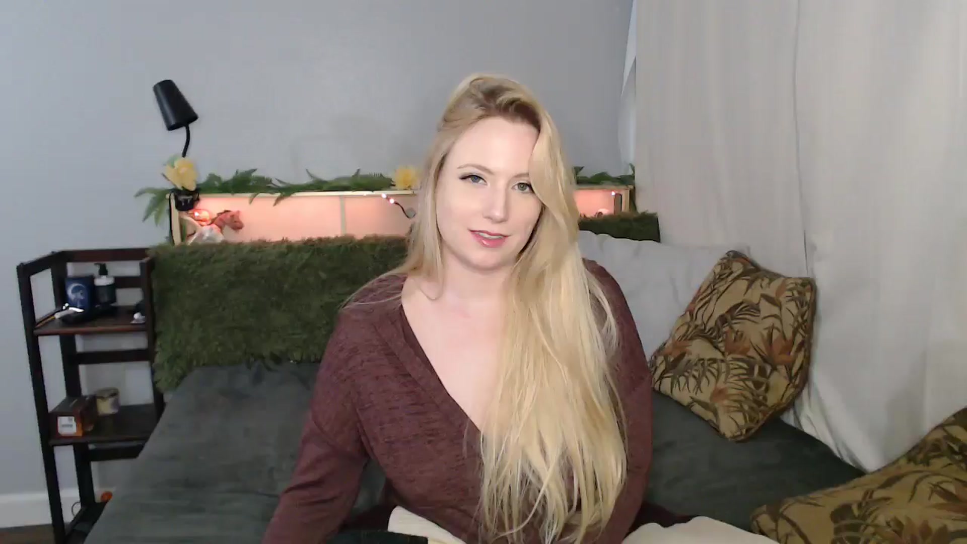 Gallery image thumbnail from Gardengirl69's myfreecams stream on, 01/07/2026, 02:49 image 5 of 20