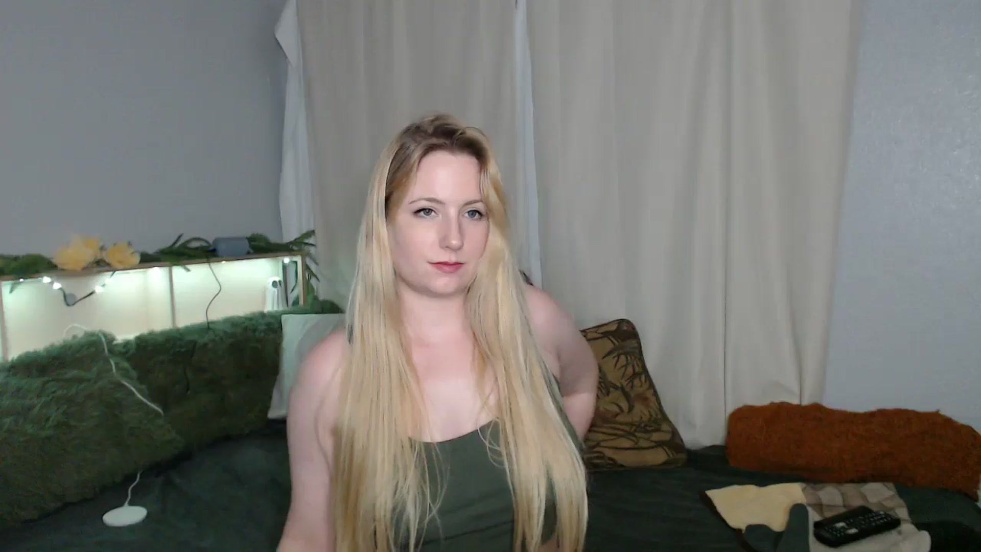 Gallery image thumbnail from Gardengirl69's myfreecams stream on, 03/01/2026, 02:44 image 17 of 20