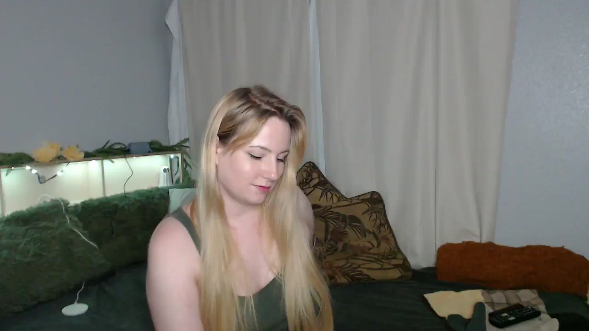 Gallery image thumbnail from Gardengirl69's myfreecams stream on, 03/01/2026, 02:44 image 19 of 20
