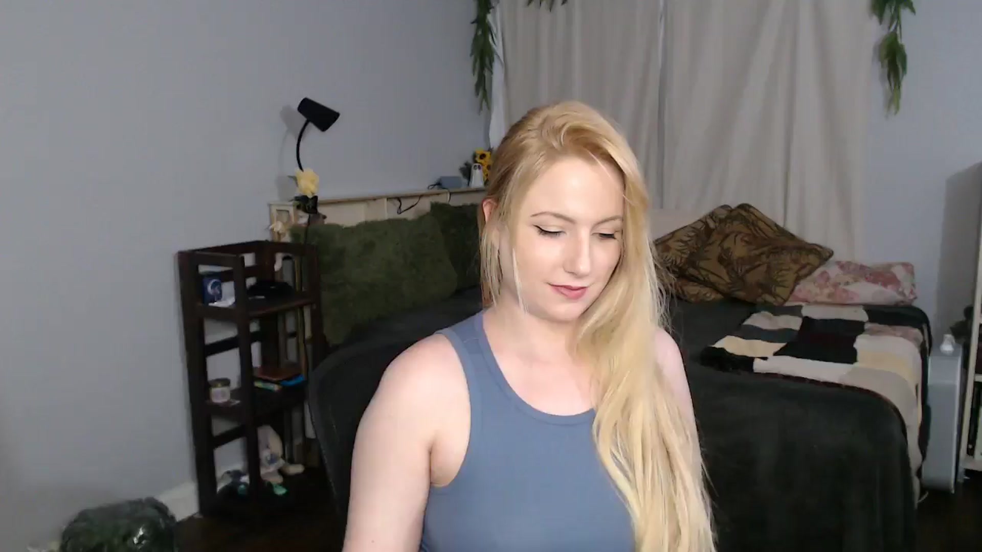 Gallery image thumbnail from Gardengirl69's myfreecams stream on, 03/29/2026, 20:25 image 20 of 20