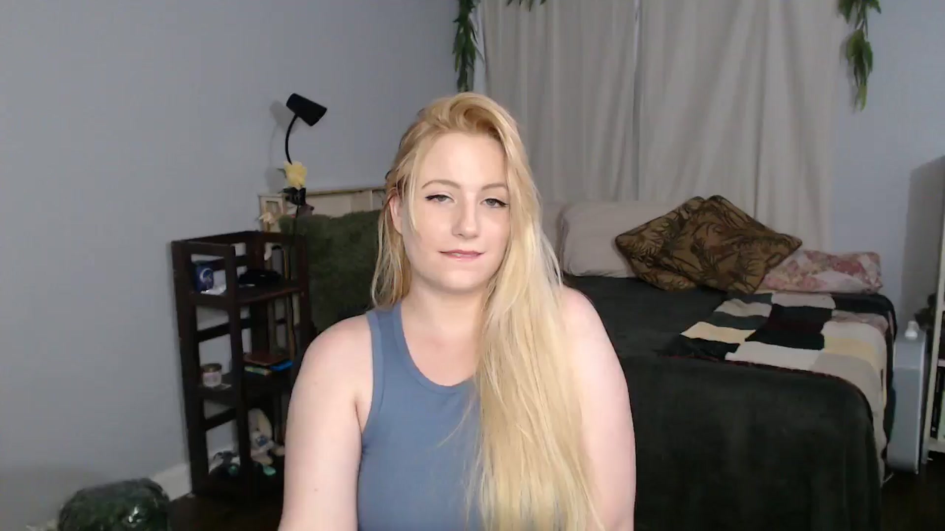 Gallery image thumbnail from Gardengirl69's myfreecams stream on, 03/29/2026, 20:25 image 4 of 20