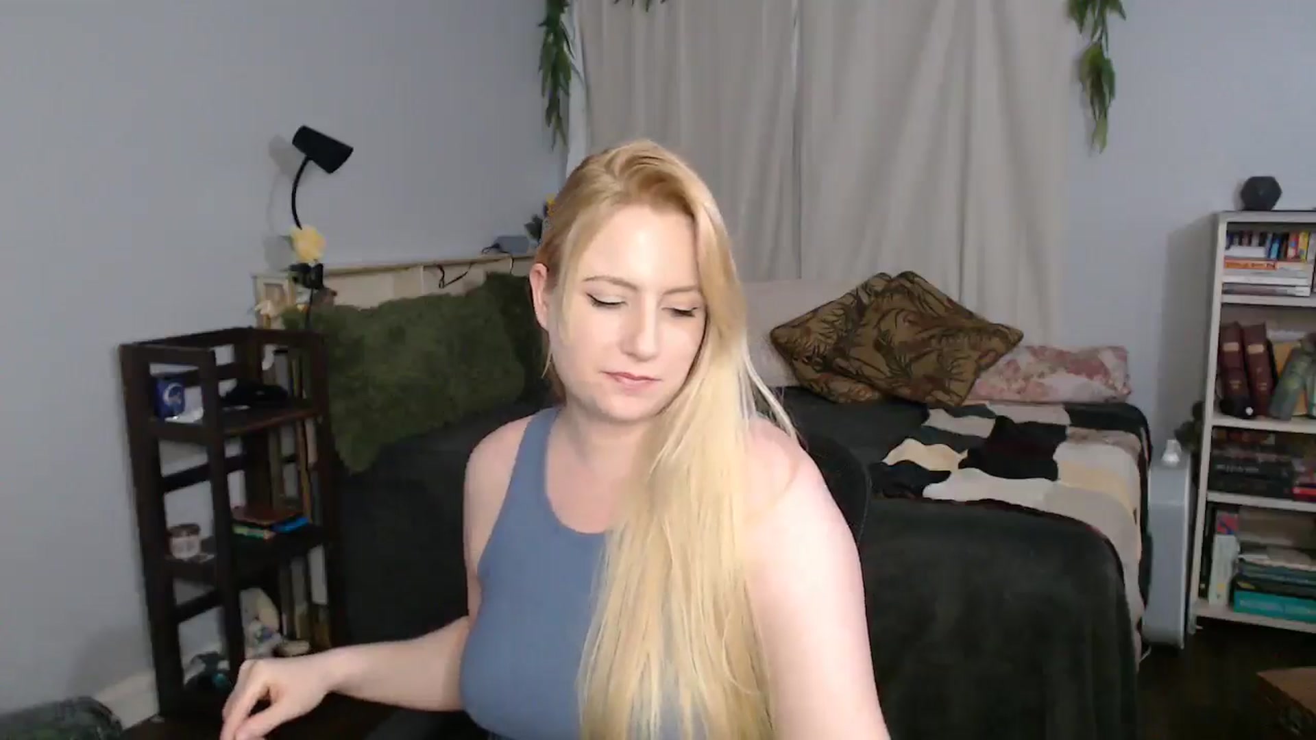 Gallery image thumbnail from Gardengirl69's myfreecams stream on, 03/29/2026, 21:17 image 16 of 20