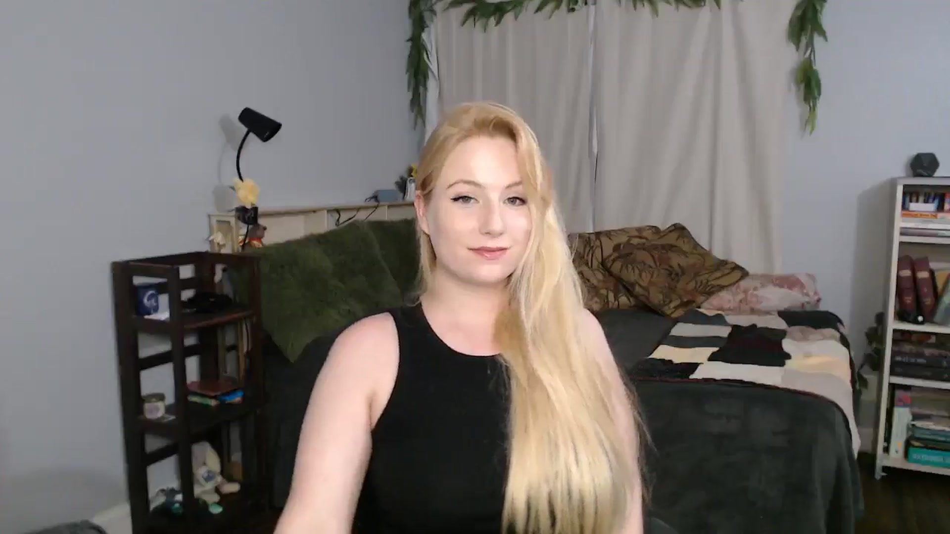 Gallery image thumbnail from Gardengirl69's myfreecams stream on, 03/31/2026, 01:23 image 20 of 20
