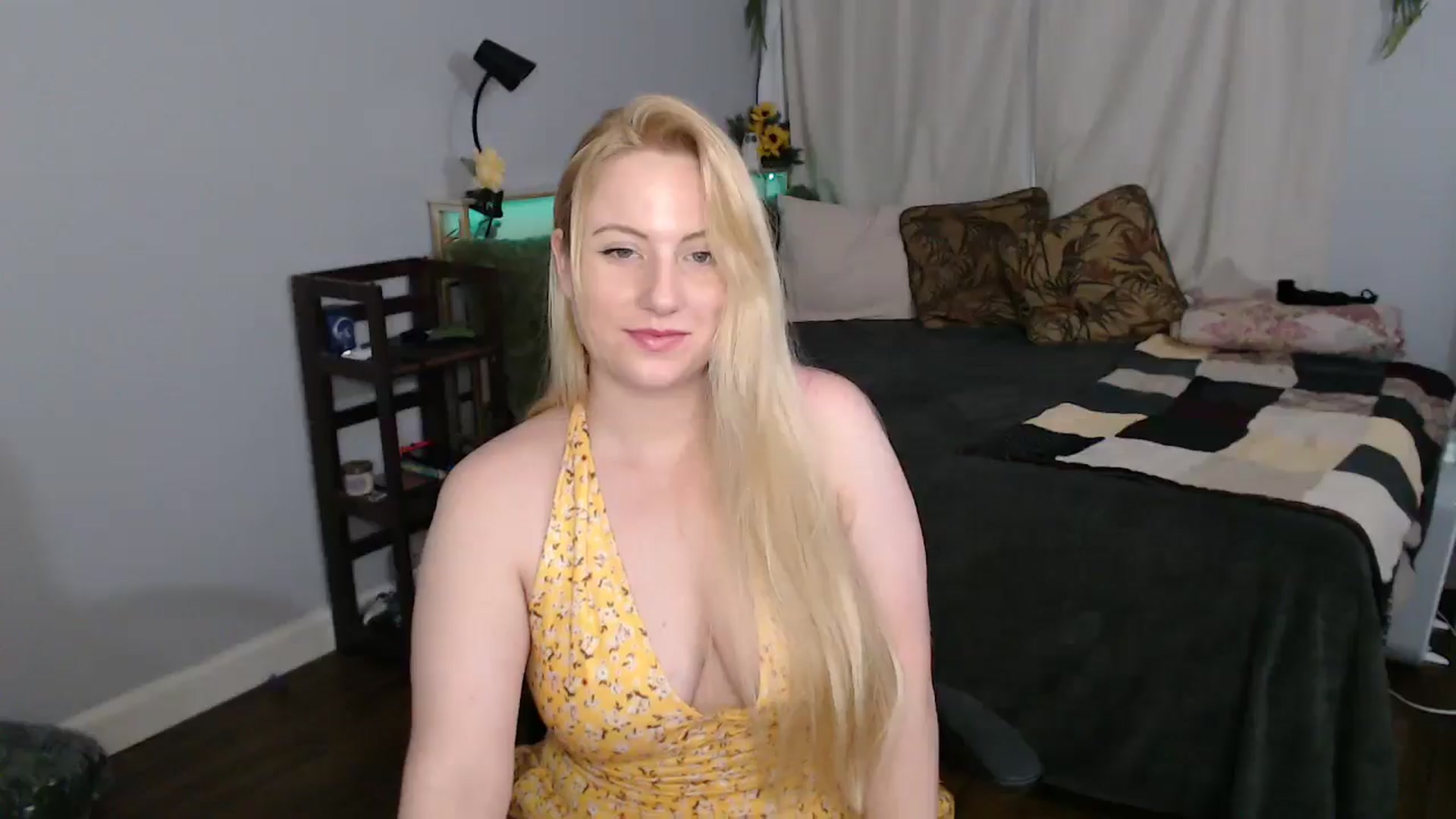 Gallery image thumbnail from Gardengirl69's myfreecams stream on, 04/05/2026, 02:47 image 17 of 20