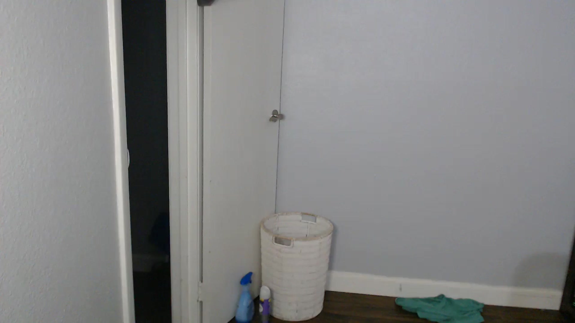 Gallery image thumbnail from Gardengirl69's myfreecams stream on, 04/11/2026, 23:18 image 17 of 20