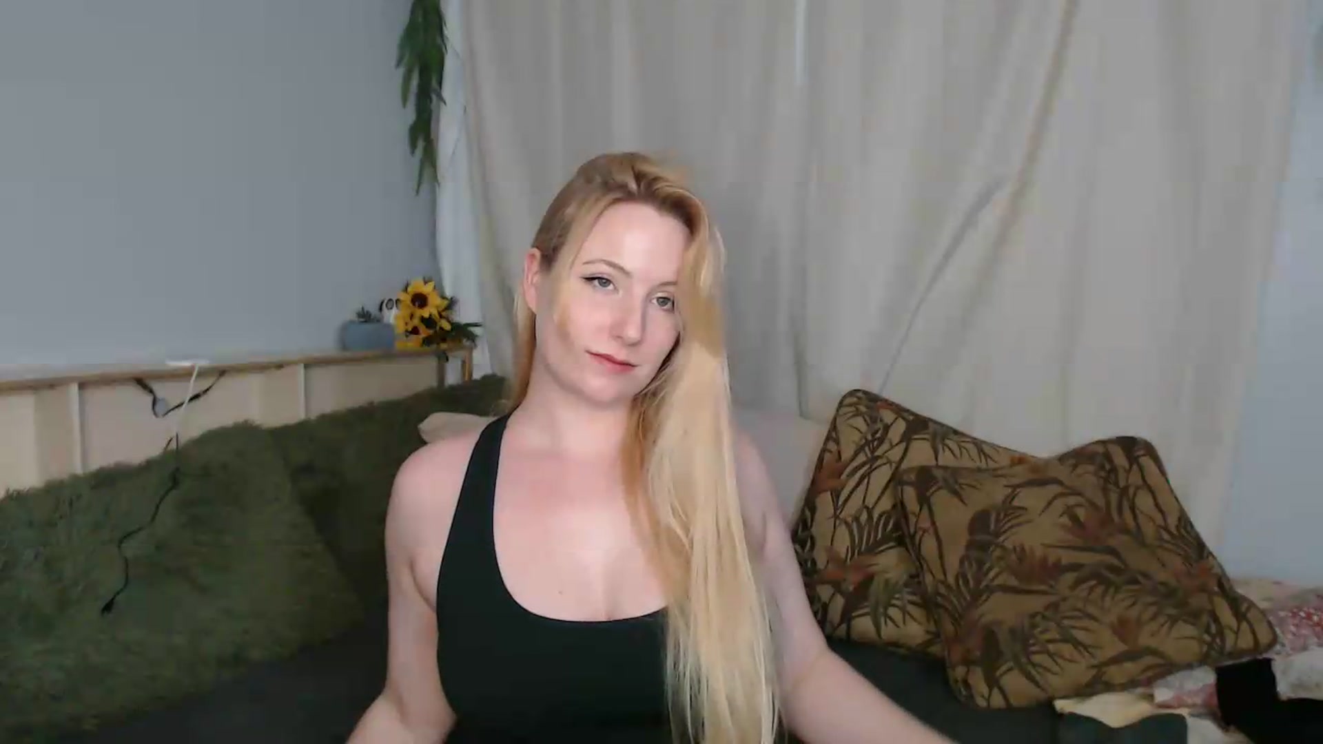 Gallery image thumbnail from Gardengirl69's myfreecams stream on, 05/12/2026, 01:31 image 20 of 20