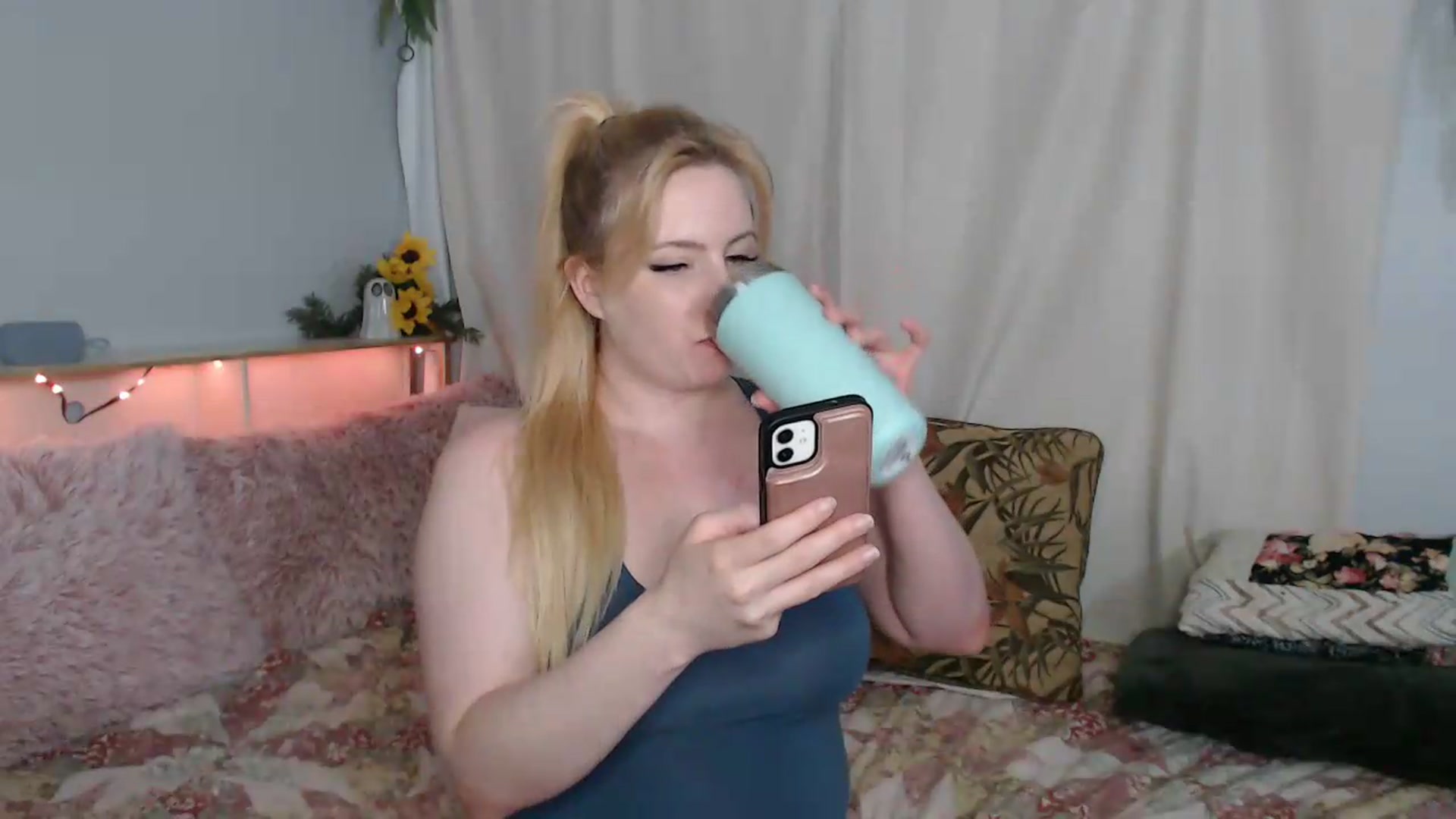 Gallery image thumbnail from Gardengirl69's myfreecams stream on, 08/23/2026, 21:13 image 20 of 20