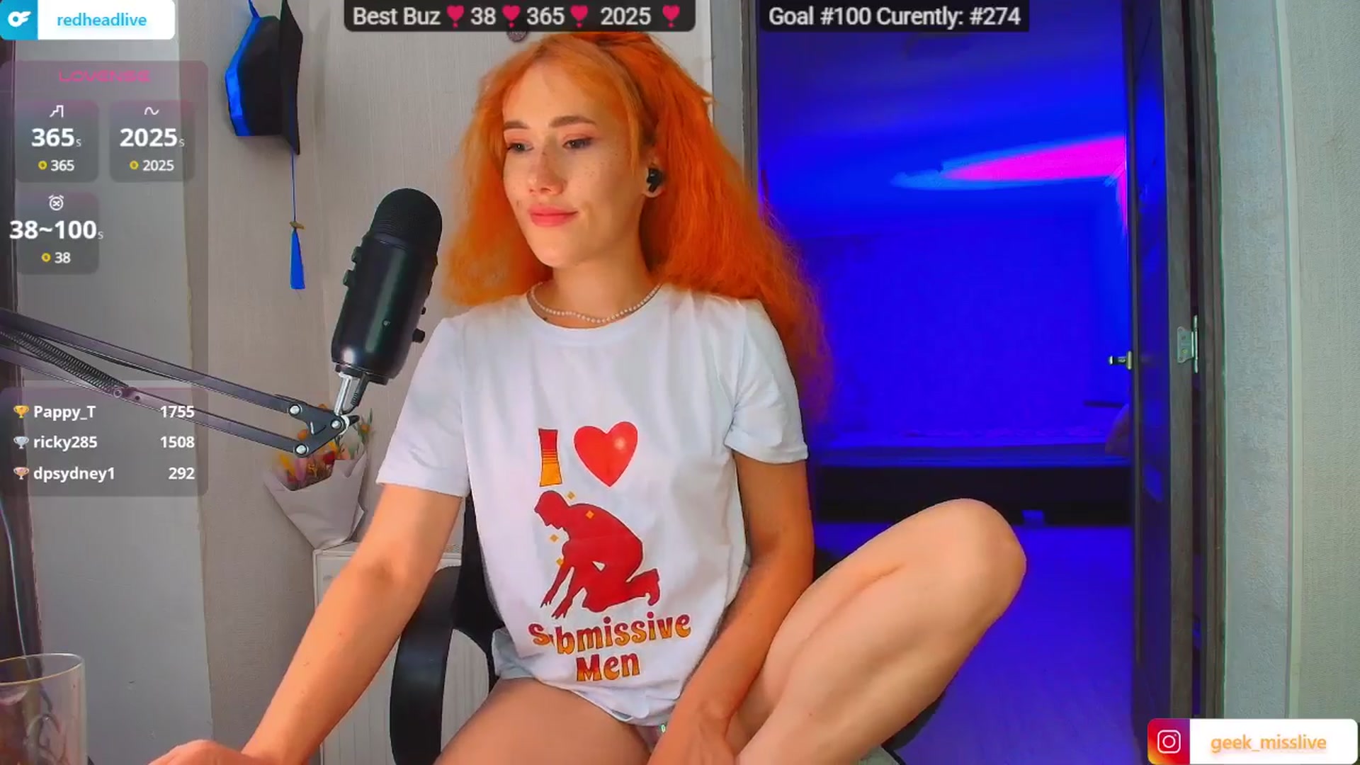 Gallery image thumbnail from Geek_MISS's myfreecams stream on, 07/17/2025, 09:42 image 15 of 20