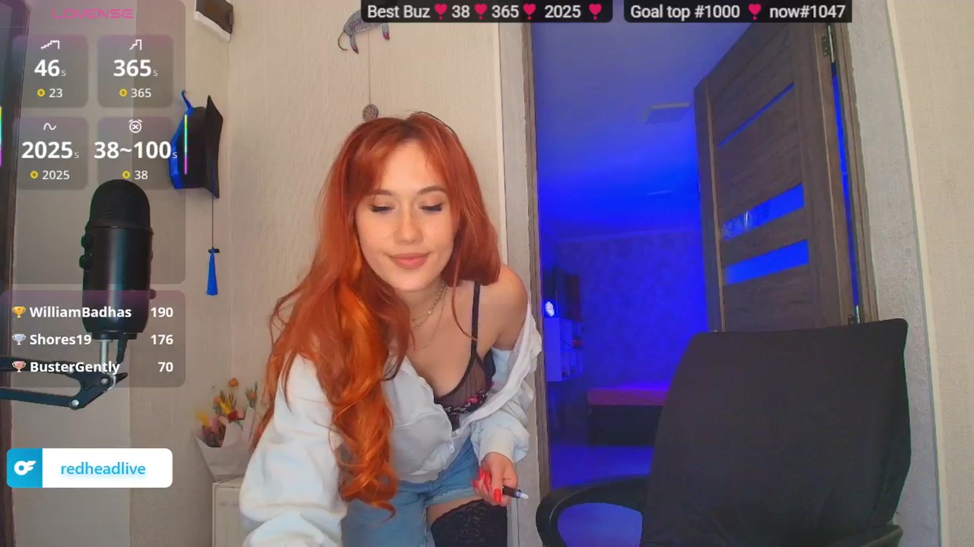 Gallery image thumbnail from Geek_MISS's myfreecams stream on, 11/17/2025, 08:39 image 7 of 20