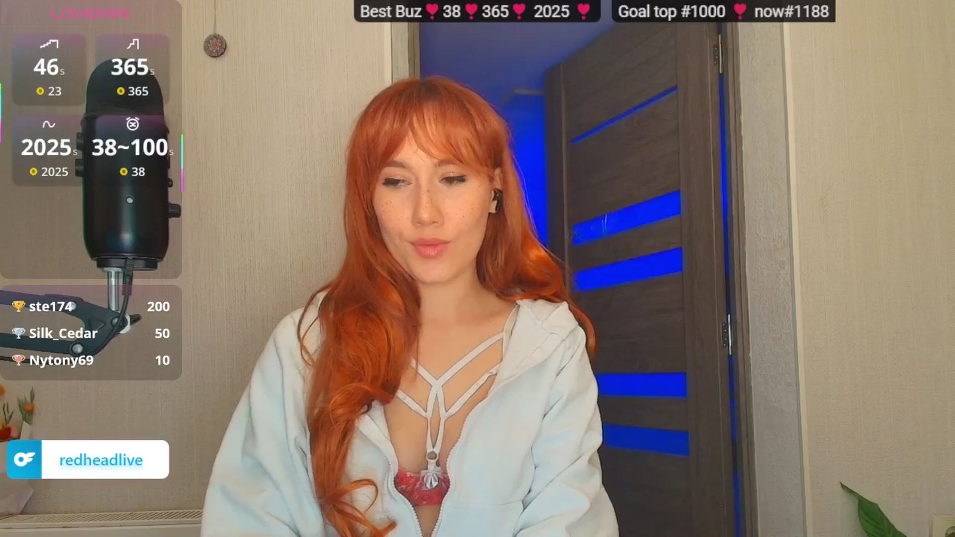 Gallery image thumbnail from Geek_MISS's myfreecams stream on, 11/21/2025, 02:27 image 12 of 20