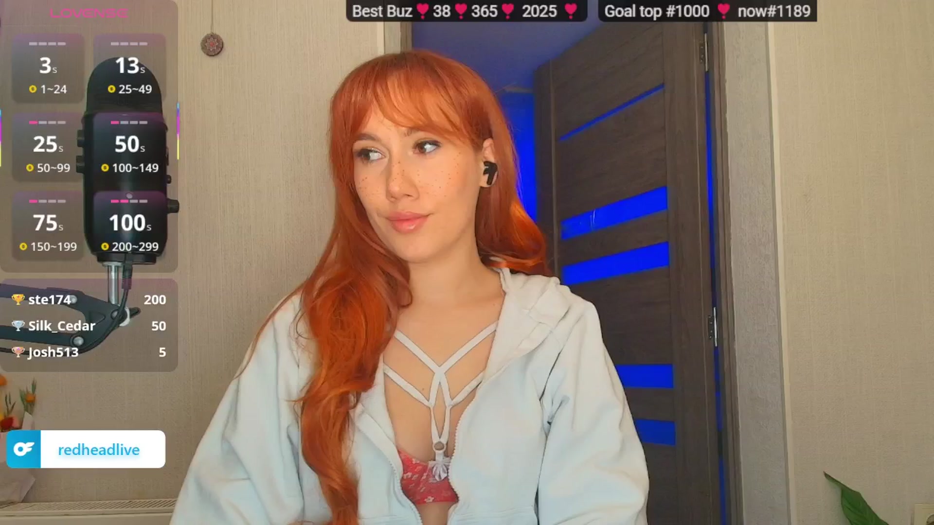 Gallery image thumbnail from Geek_MISS's myfreecams stream on, 11/21/2025, 02:27 image 1 of 20