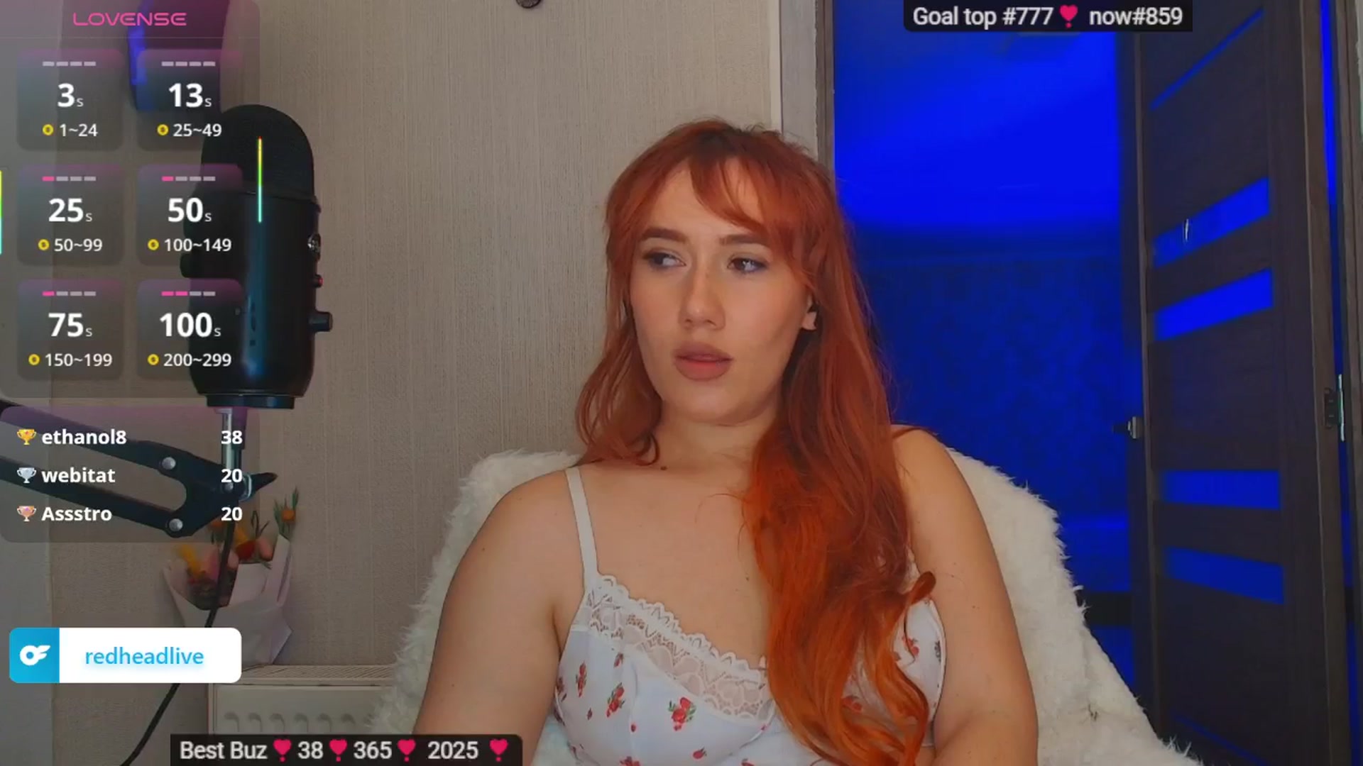 Gallery image thumbnail from Geek_MISS's myfreecams stream on, 11/23/2025, 16:44 image 15 of 20
