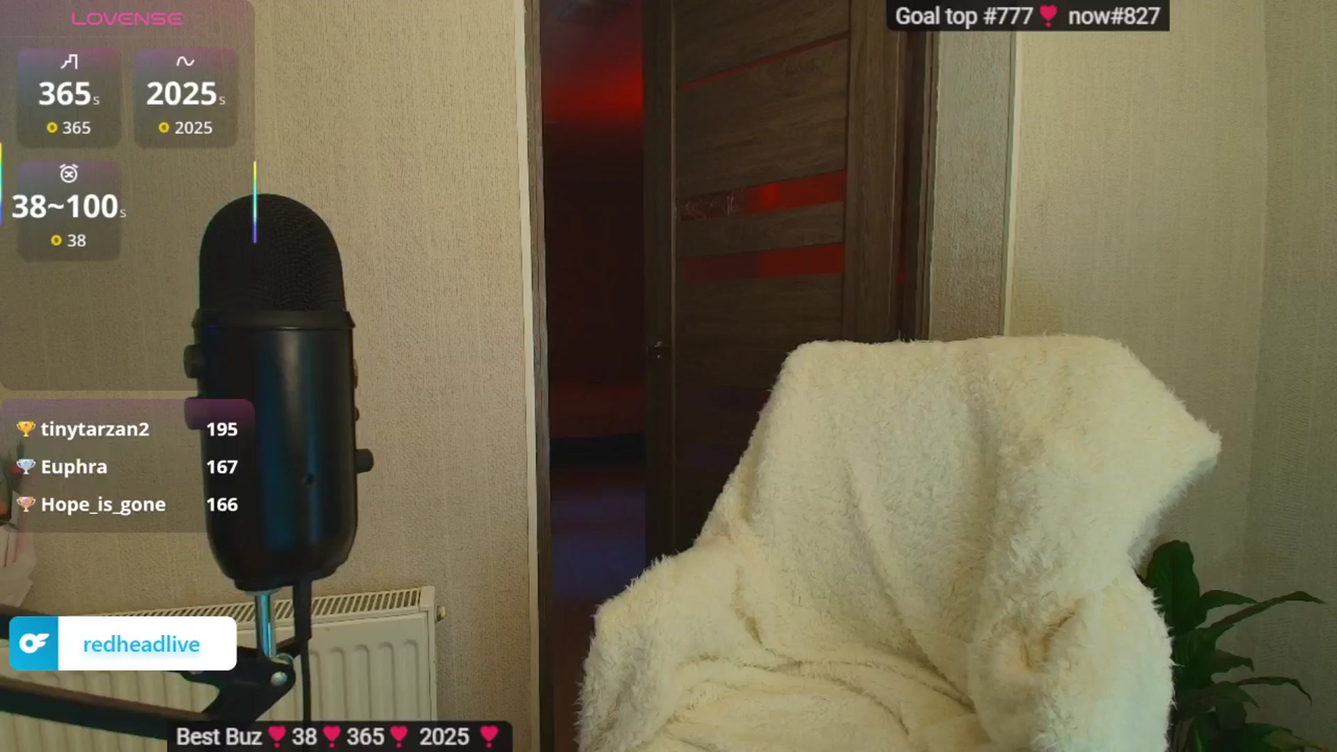 Gallery image thumbnail from Geek_MISS's myfreecams stream on, 11/24/2025, 07:49 image 2 of 20