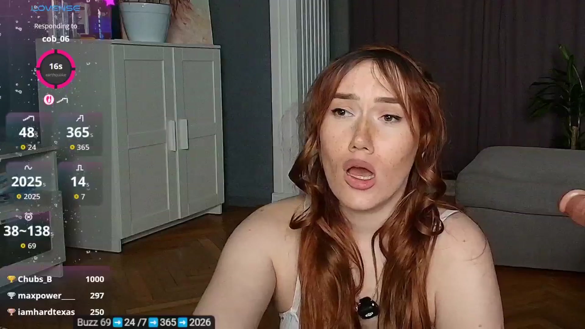 Gallery image thumbnail from Geek_MISS's myfreecams stream on, 05/01/2026, 15:45 image 14 of 20