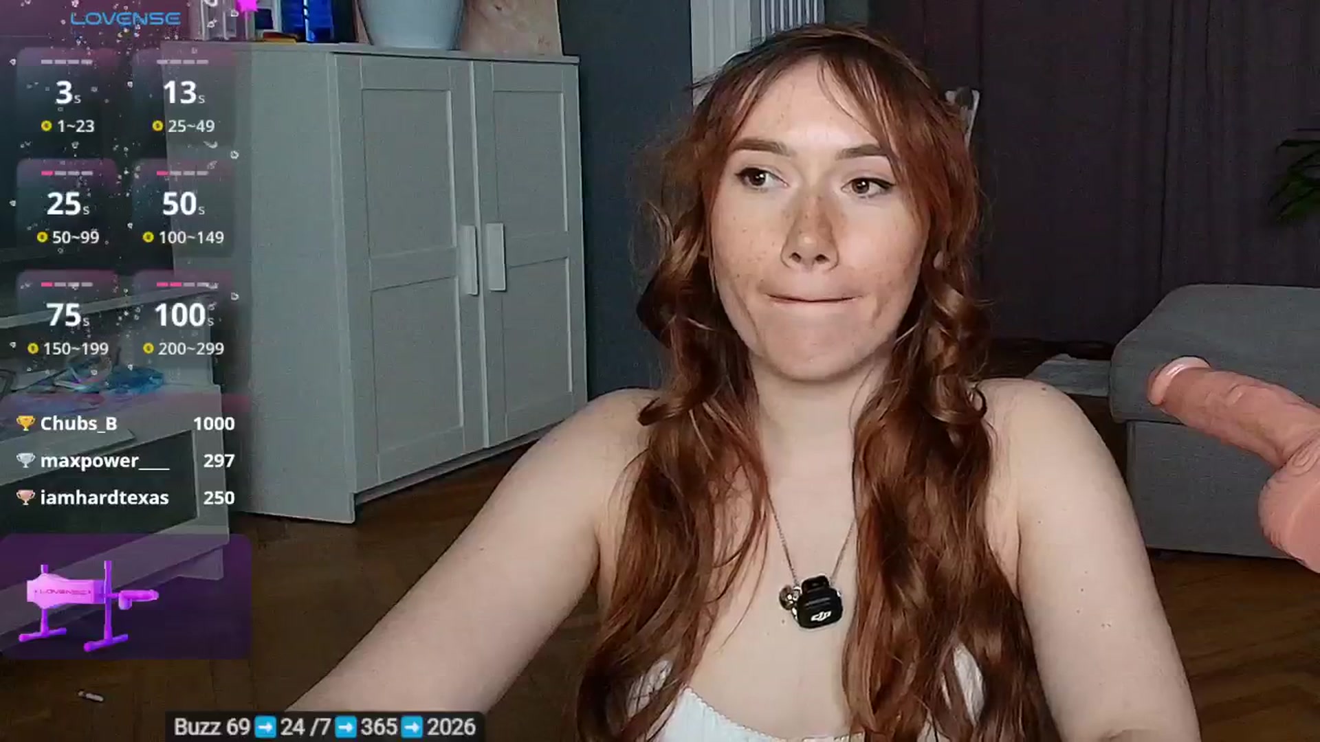 Gallery image thumbnail from Geek_MISS's myfreecams stream on, 05/01/2026, 15:45 image 10 of 20
