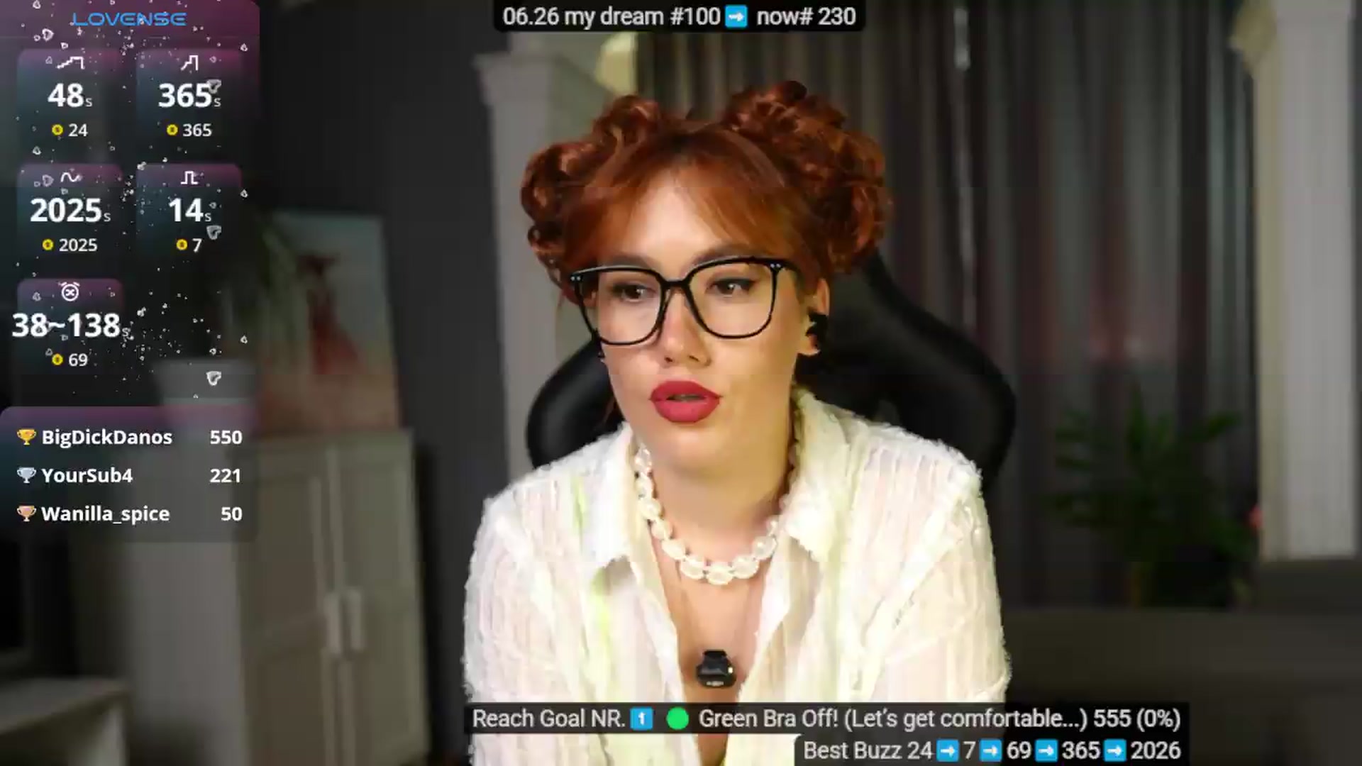 Gallery image thumbnail from Geek_MISS's myfreecams stream on, 06/21/2026, 12:34 image 3 of 20