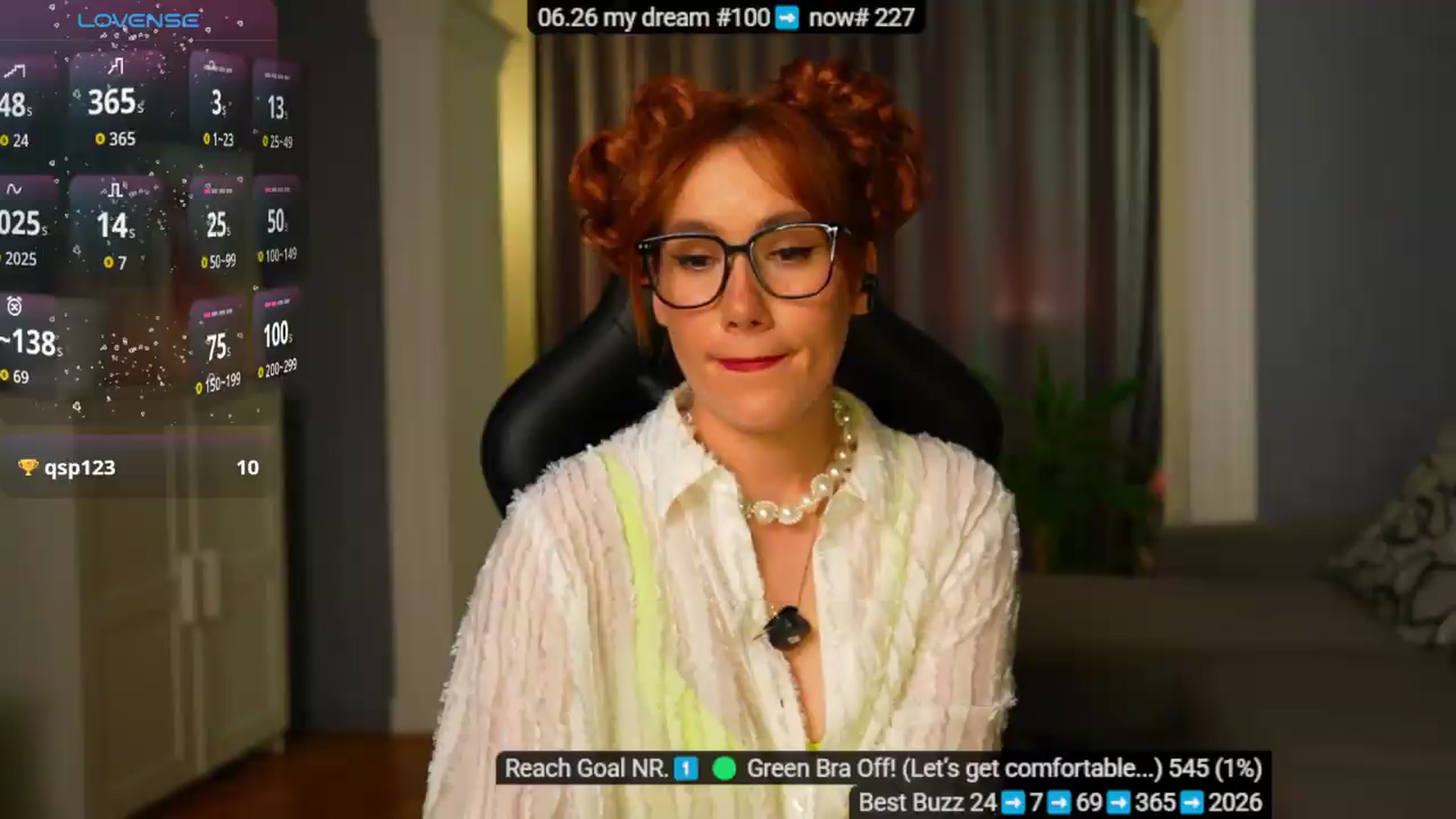 Gallery image thumbnail from Geek_MISS's myfreecams stream on, 06/21/2026, 14:44 image 4 of 20