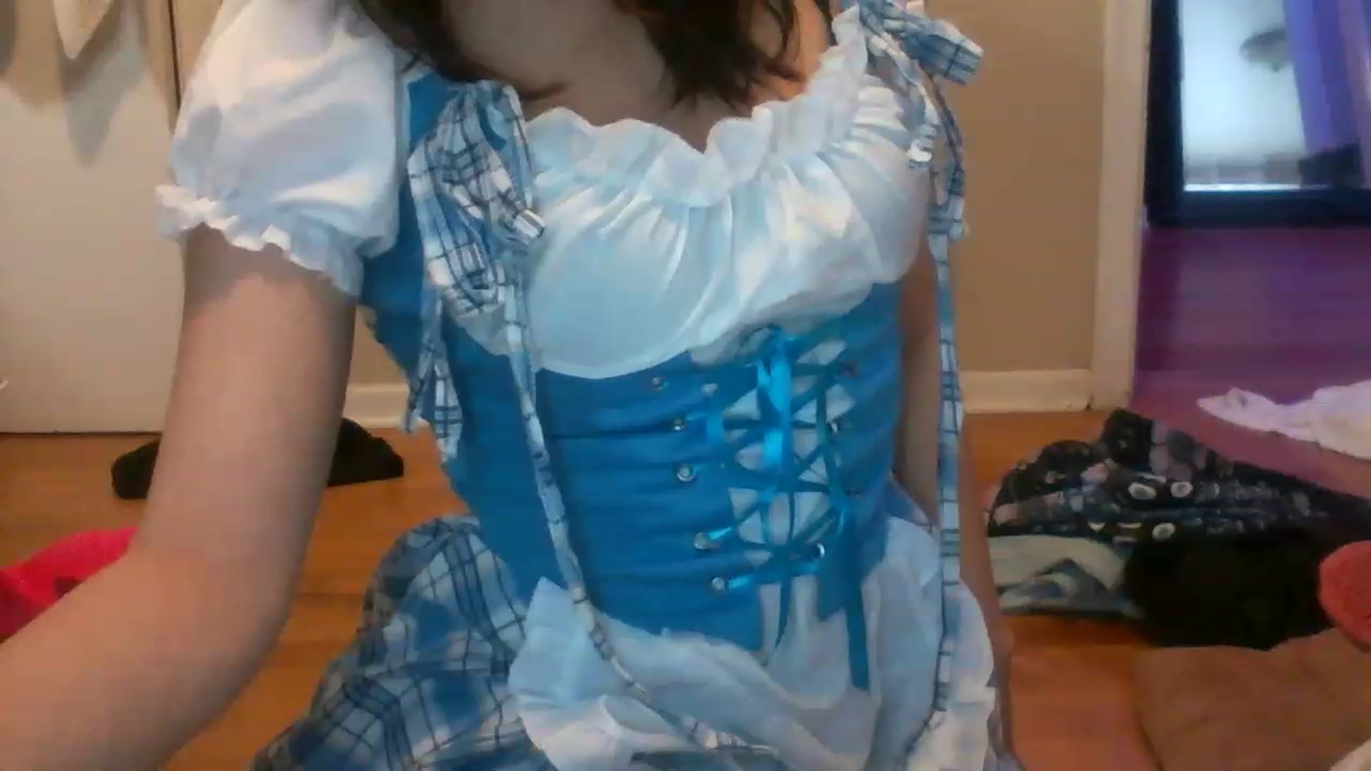 Gallery image thumbnail from Geekygirl10's myfreecams stream on, 11/16/2022, 16:47 image 8 of 20