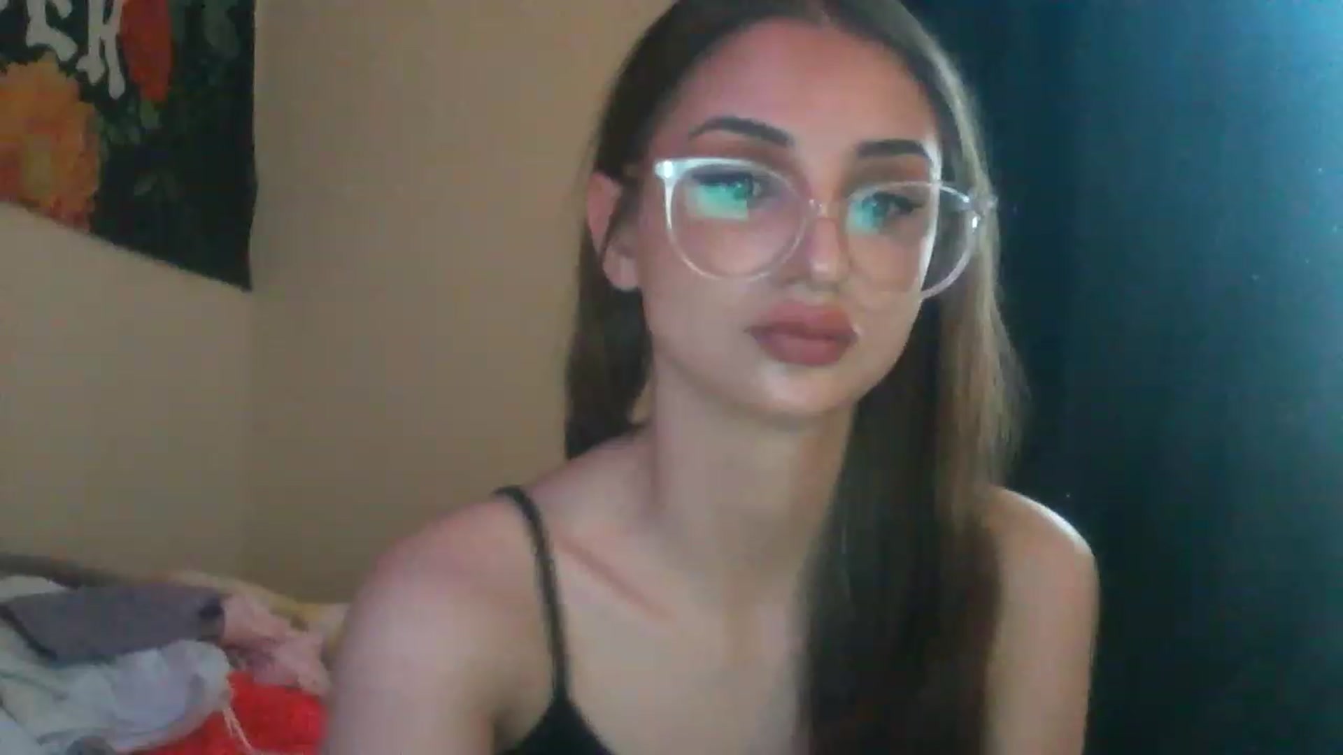 Gallery image thumbnail from Geekygirl10's myfreecams stream on, 11/18/2022, 15:16 image 7 of 20
