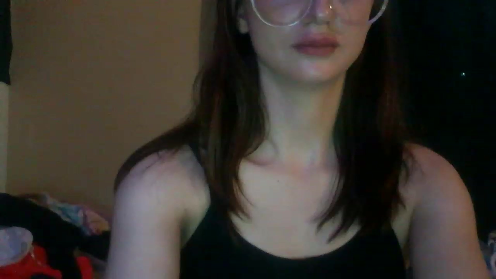 Gallery image thumbnail from Geekygirl10's myfreecams stream on, 11/18/2022, 15:16 image 17 of 20