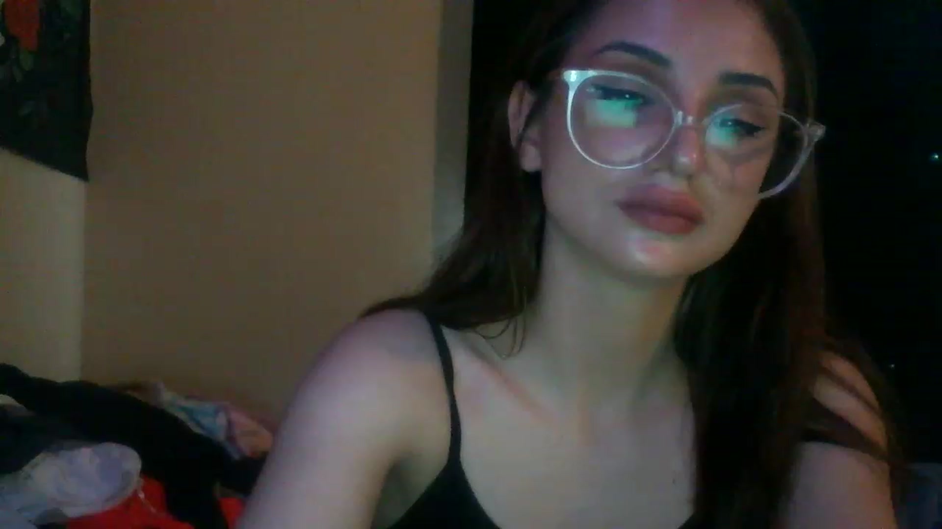 Gallery image thumbnail from Geekygirl10's myfreecams stream on, 11/18/2022, 15:16 image 18 of 20