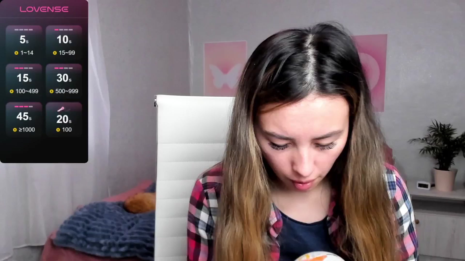 Gallery image thumbnail from Geisha_Anna's myfreecams stream on, 01/04/2026, 10:27 image 1 of 20