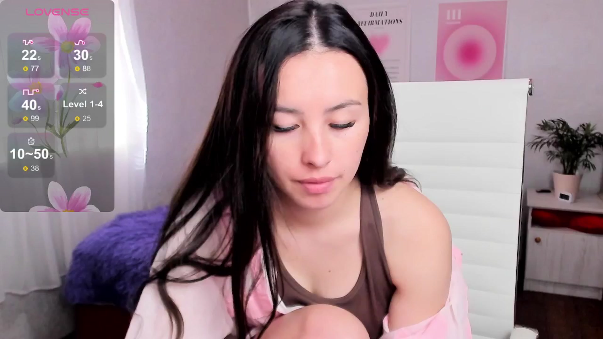 Gallery image thumbnail from Geisha_Anna's myfreecams stream on, 04/14/2026, 10:06 image 6 of 20