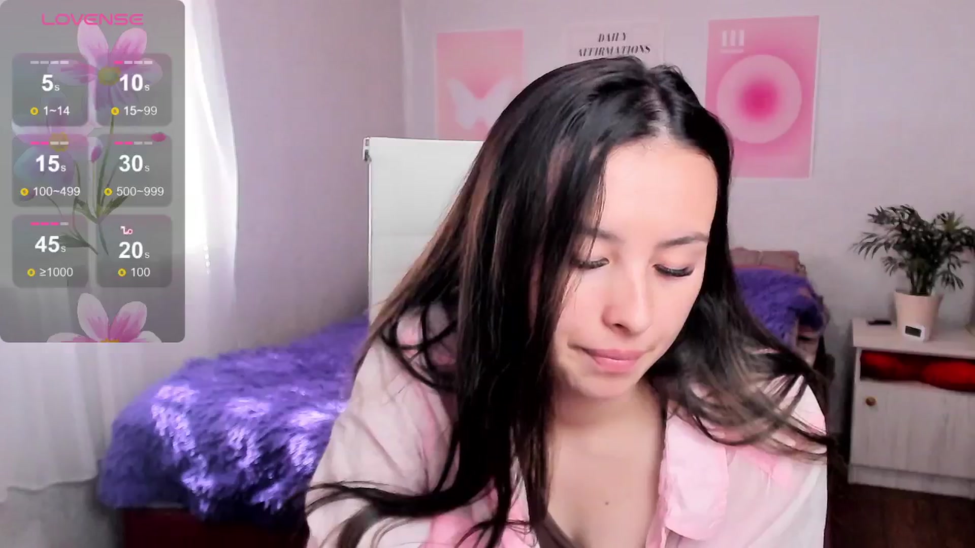 Gallery image thumbnail from Geisha_Anna's myfreecams stream on, 04/14/2026, 10:35 image 18 of 20