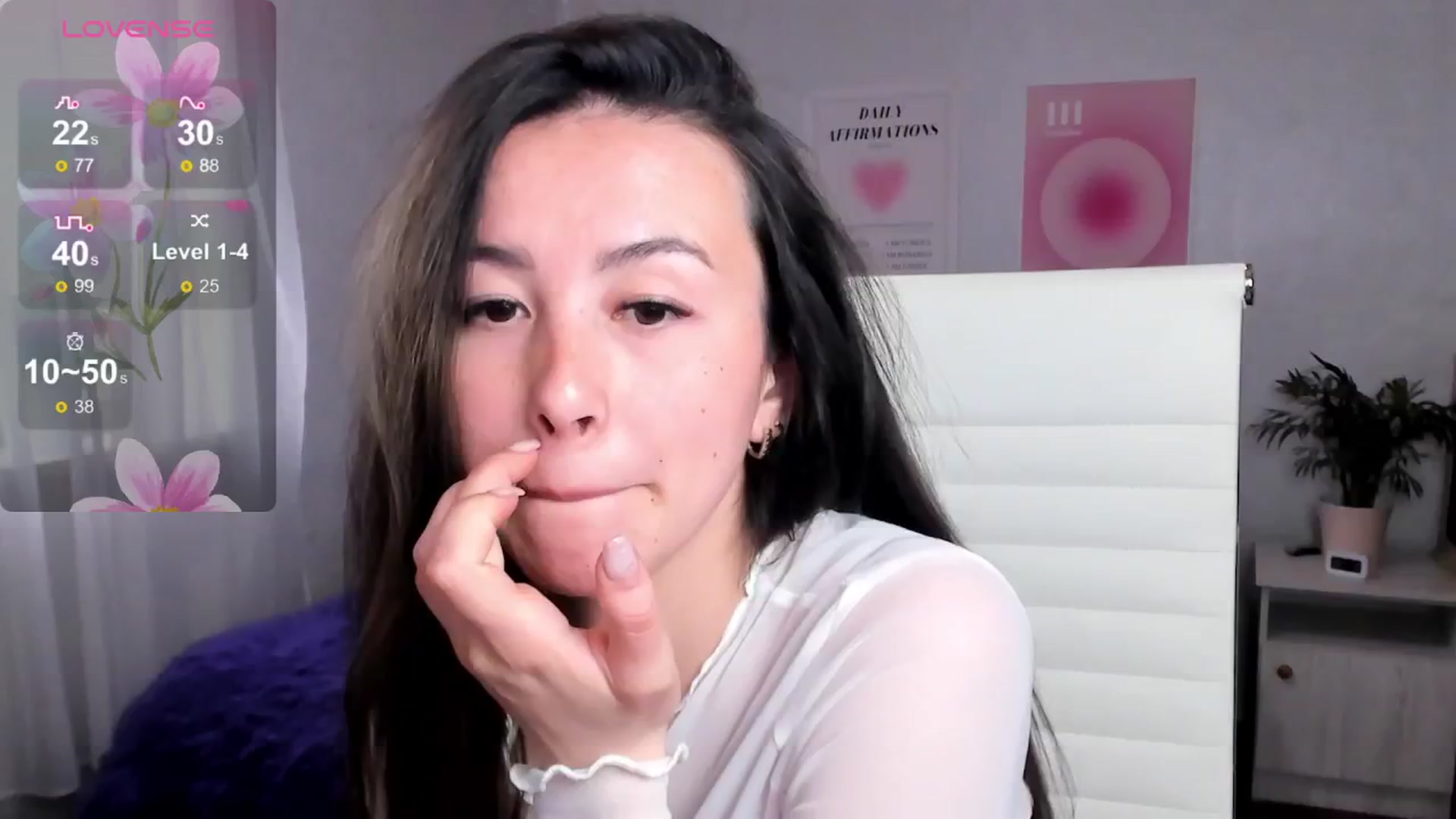 Gallery image thumbnail from Geisha_Anna's myfreecams stream on, 04/18/2026, 10:47 image 14 of 20