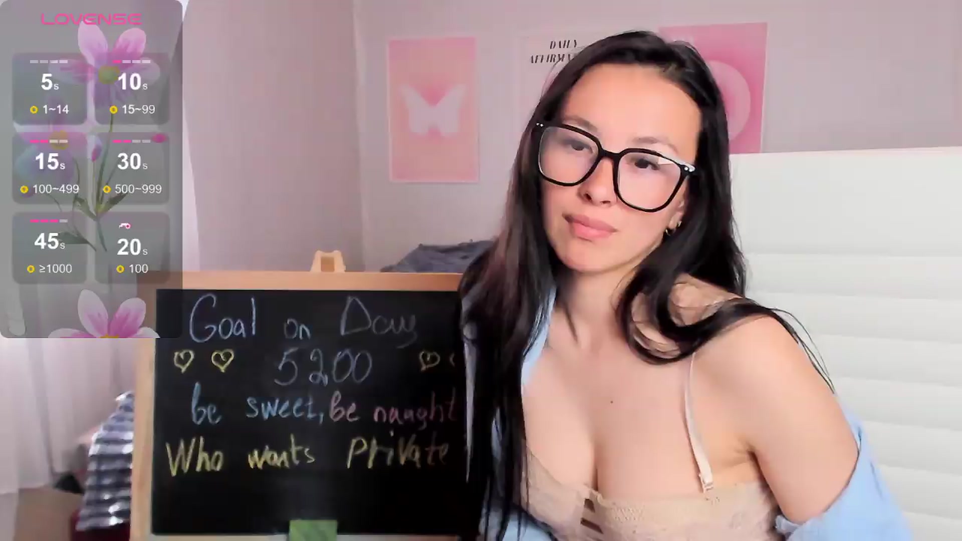 Gallery image thumbnail from Geisha_Anna's myfreecams stream on, 05/06/2026, 11:37 image 10 of 20