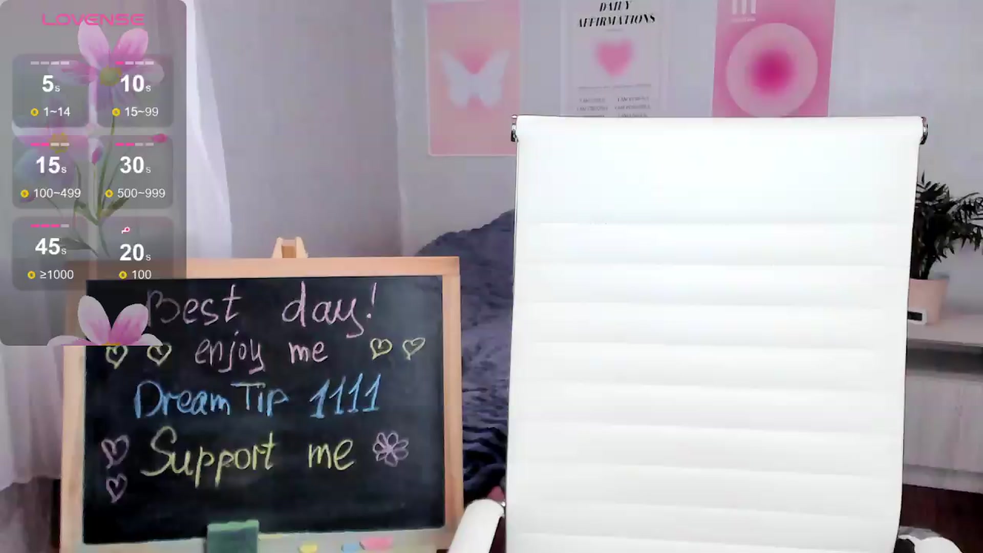 Gallery image thumbnail from Geisha_Anna's myfreecams stream on, 05/17/2026, 10:45 image 4 of 20