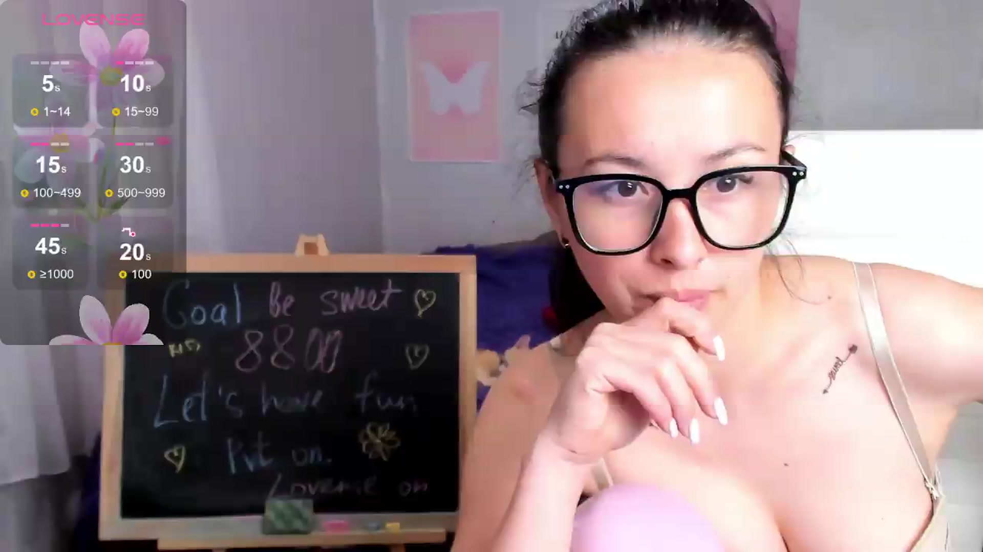 Gallery image thumbnail from Geisha_Anna's myfreecams stream on, 06/07/2026, 09:36 image 6 of 20