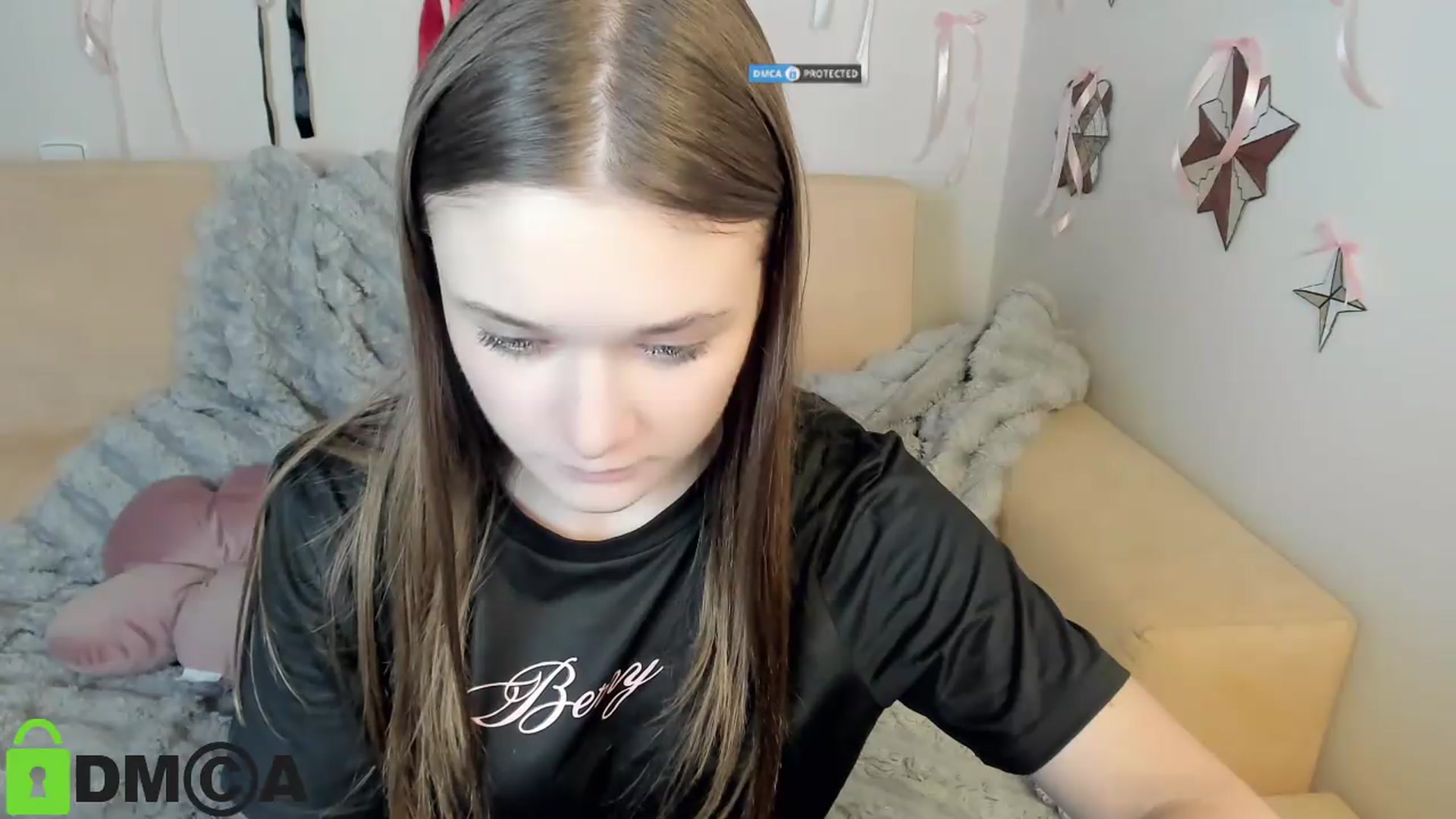 Gallery image thumbnail from GelaAngel's myfreecams stream on, 08/07/2026, 15:32 image 10 of 20